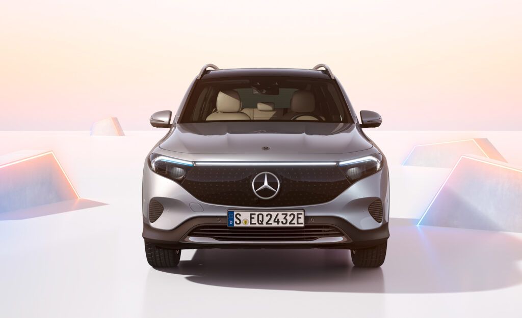 Nuevos Mercedes EQA y EQB 2024