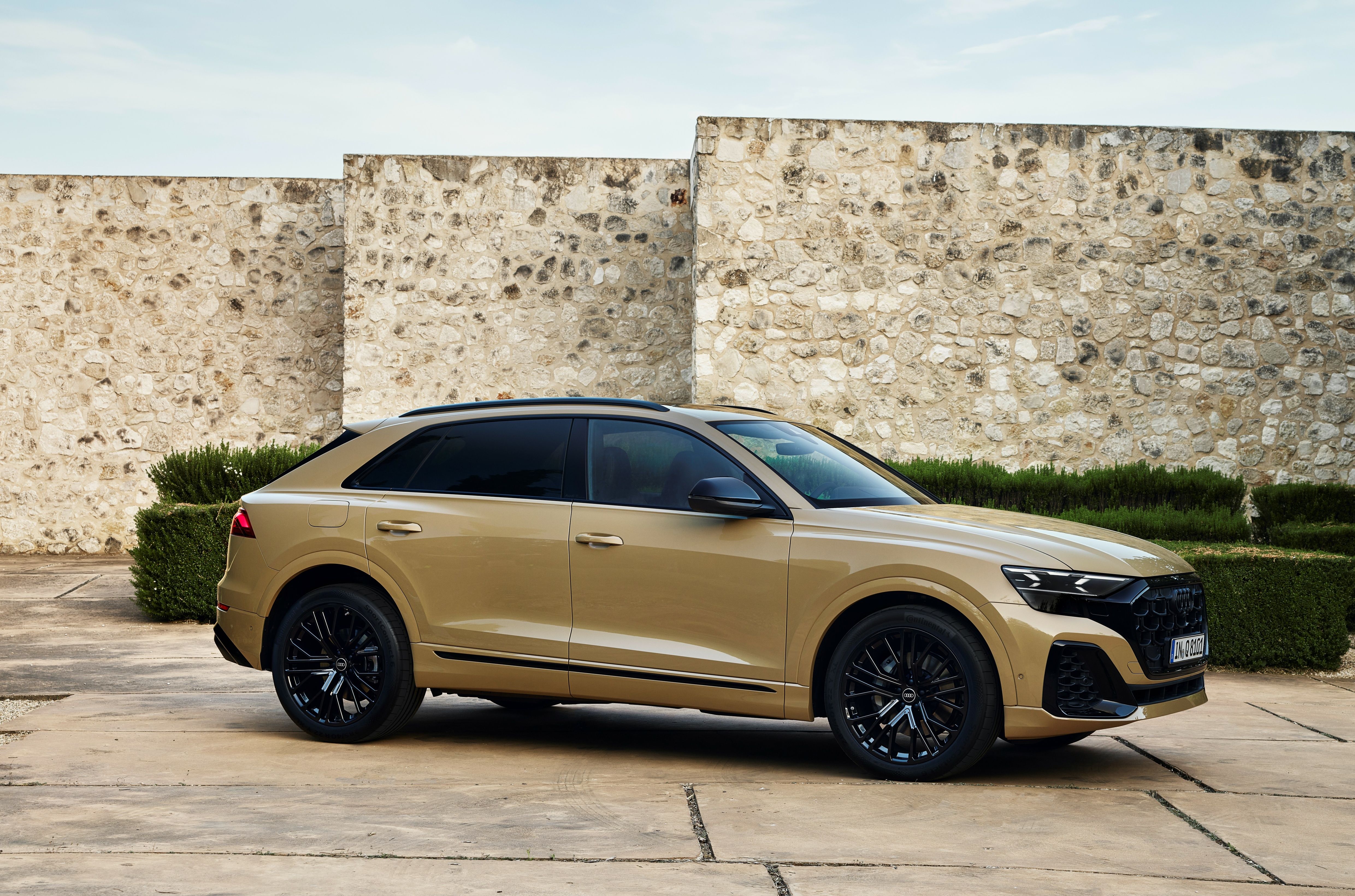Audi Q8 2023