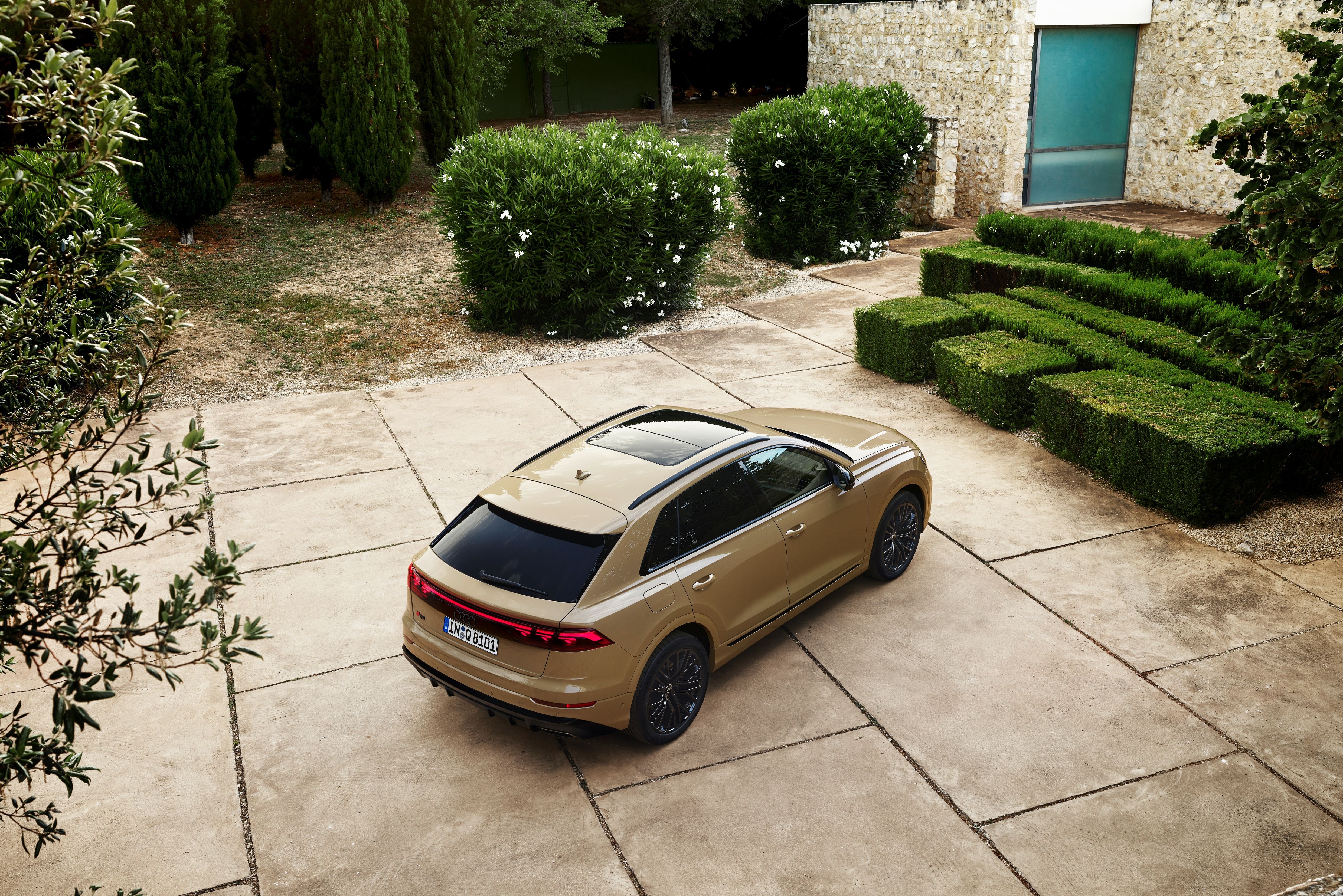 Audi Q8 2023