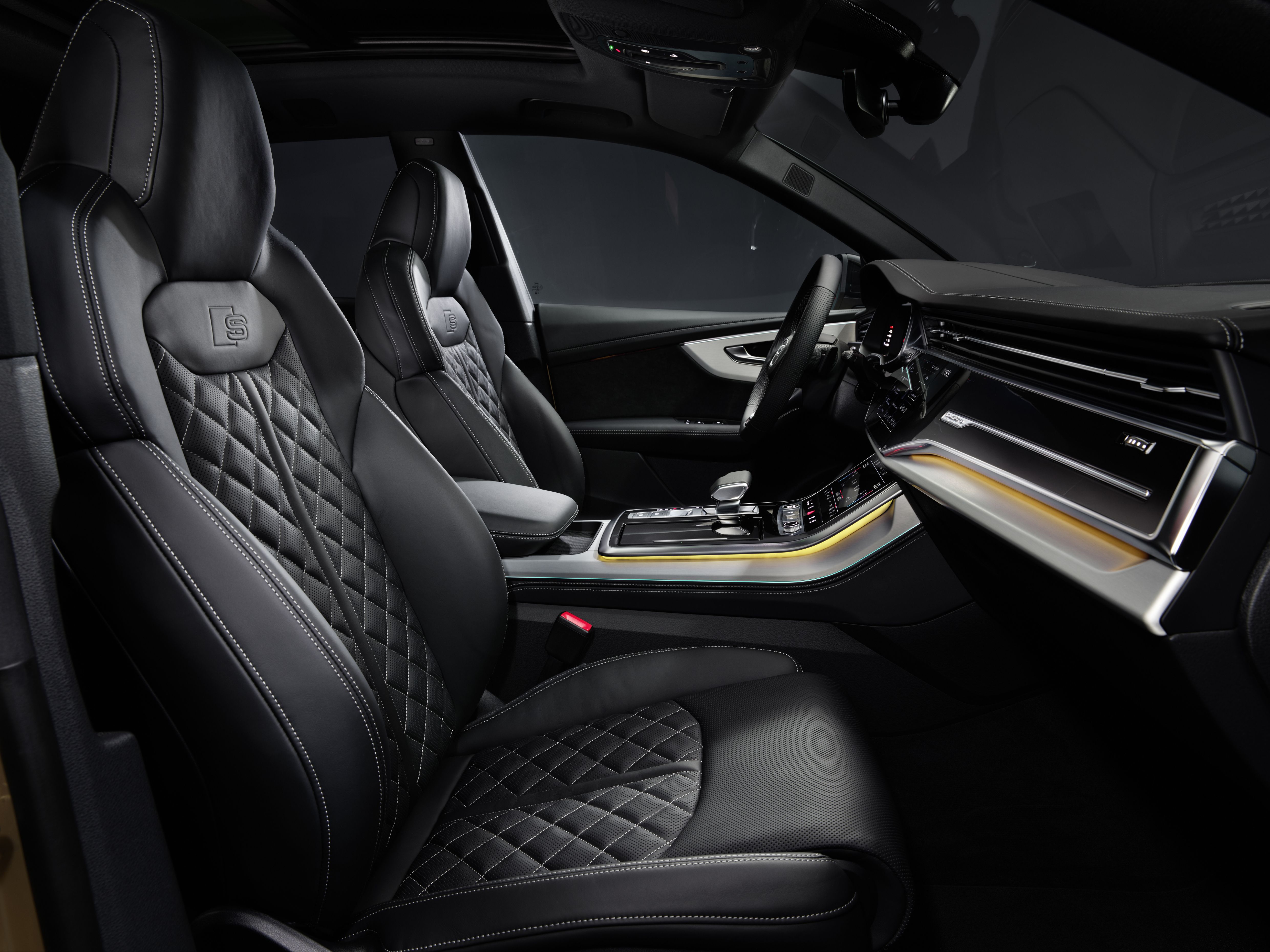 Audi Q8 2023