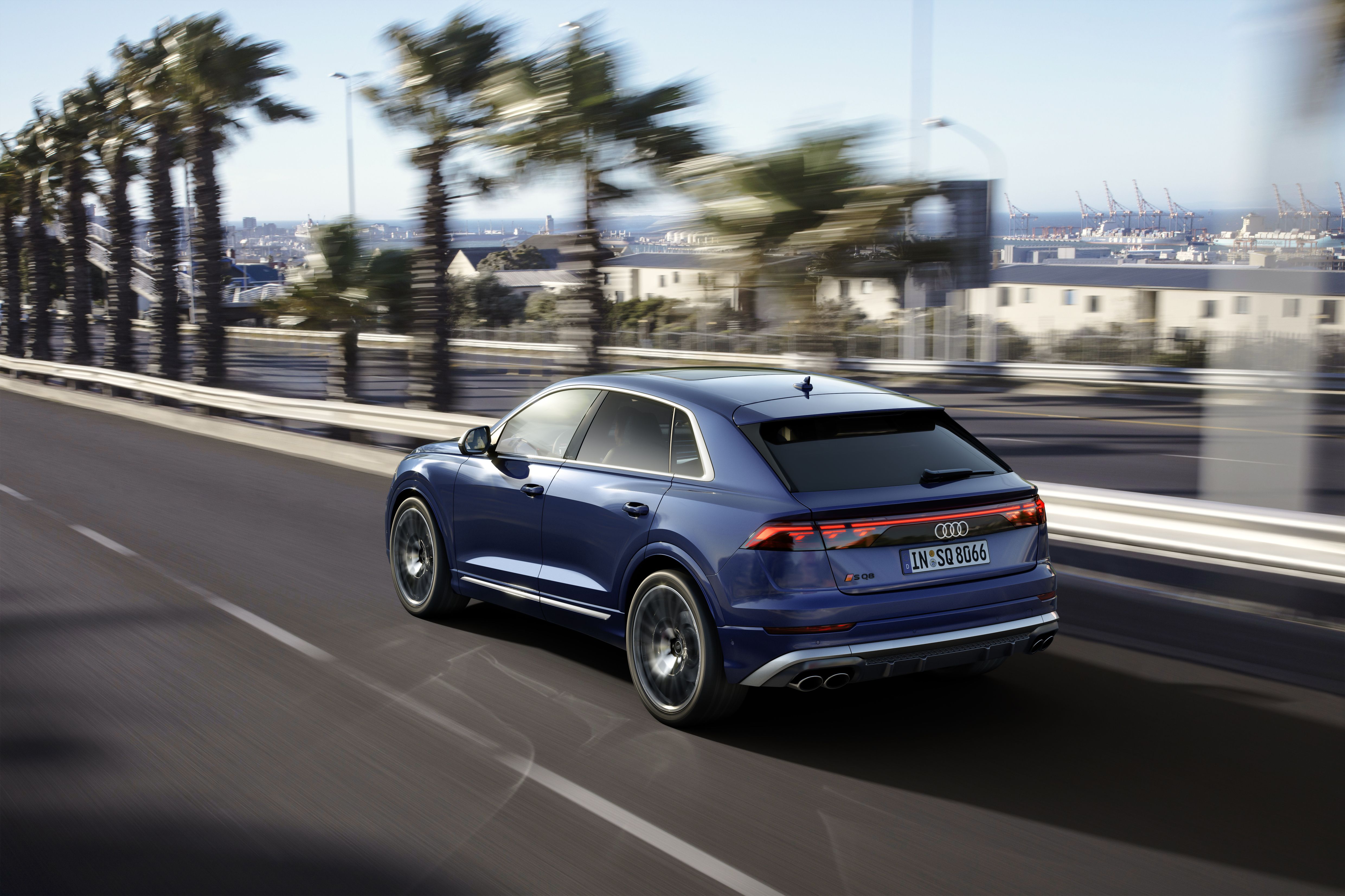 Audi SQ8 2023