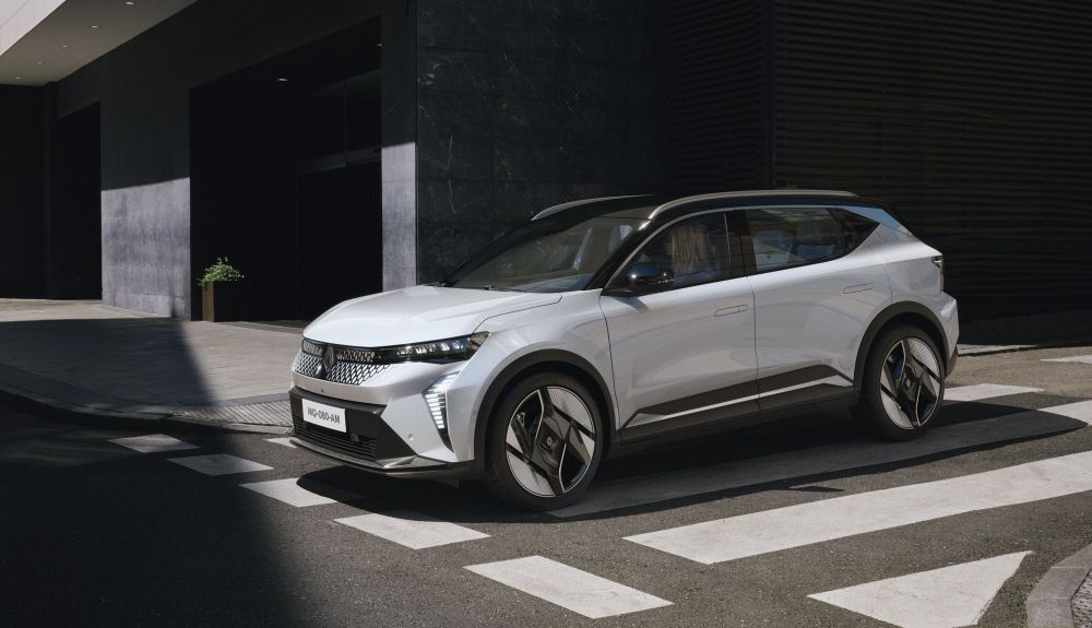 En sus versiones superiores, el Renault Scénic E-Tech recibe una nueva batería de 87 kWh En sus versiones superiores, el Renault Scénic E-Tech recibe una nueva batería de 87 kWh