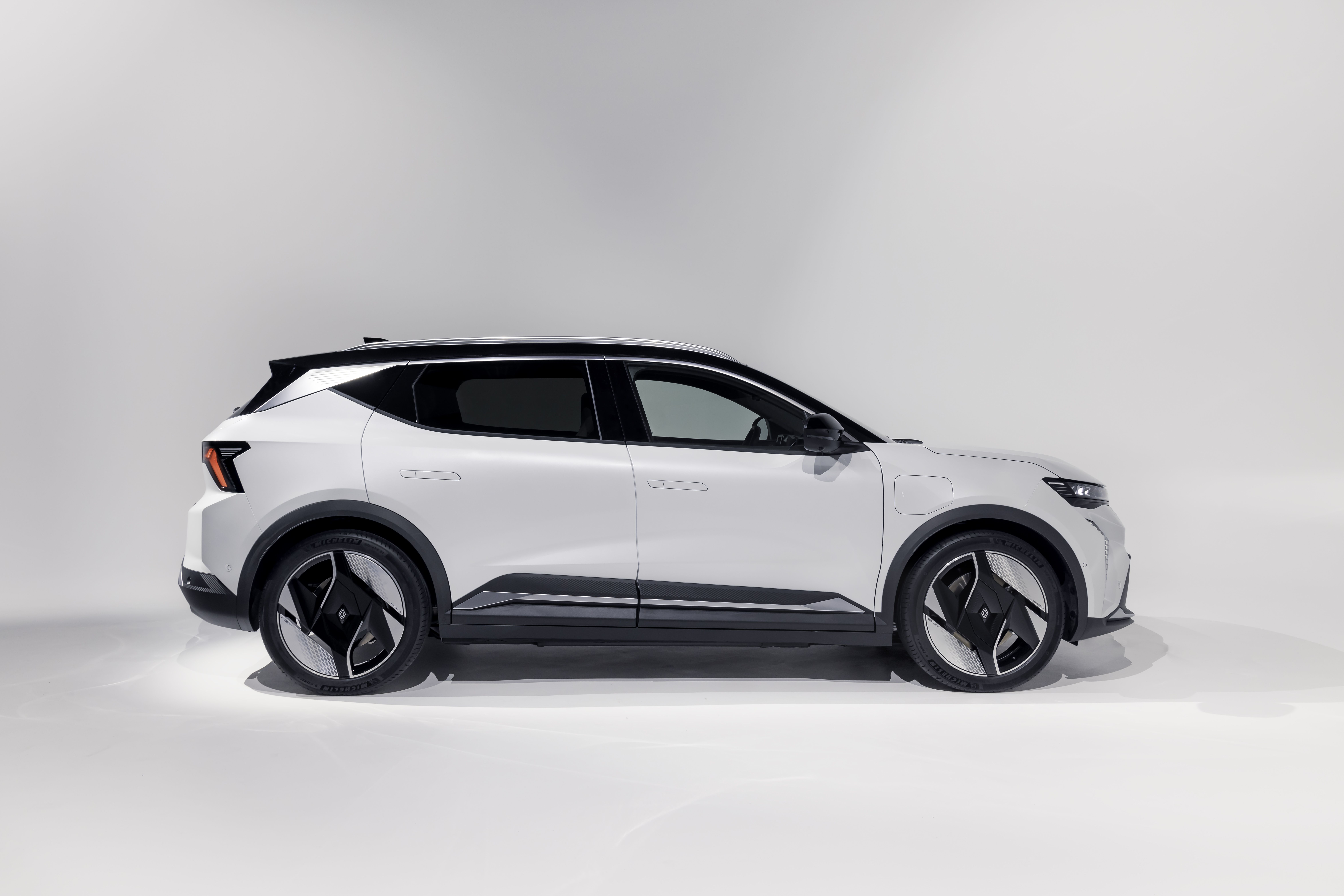 Renault Scénic E-Tech 2024