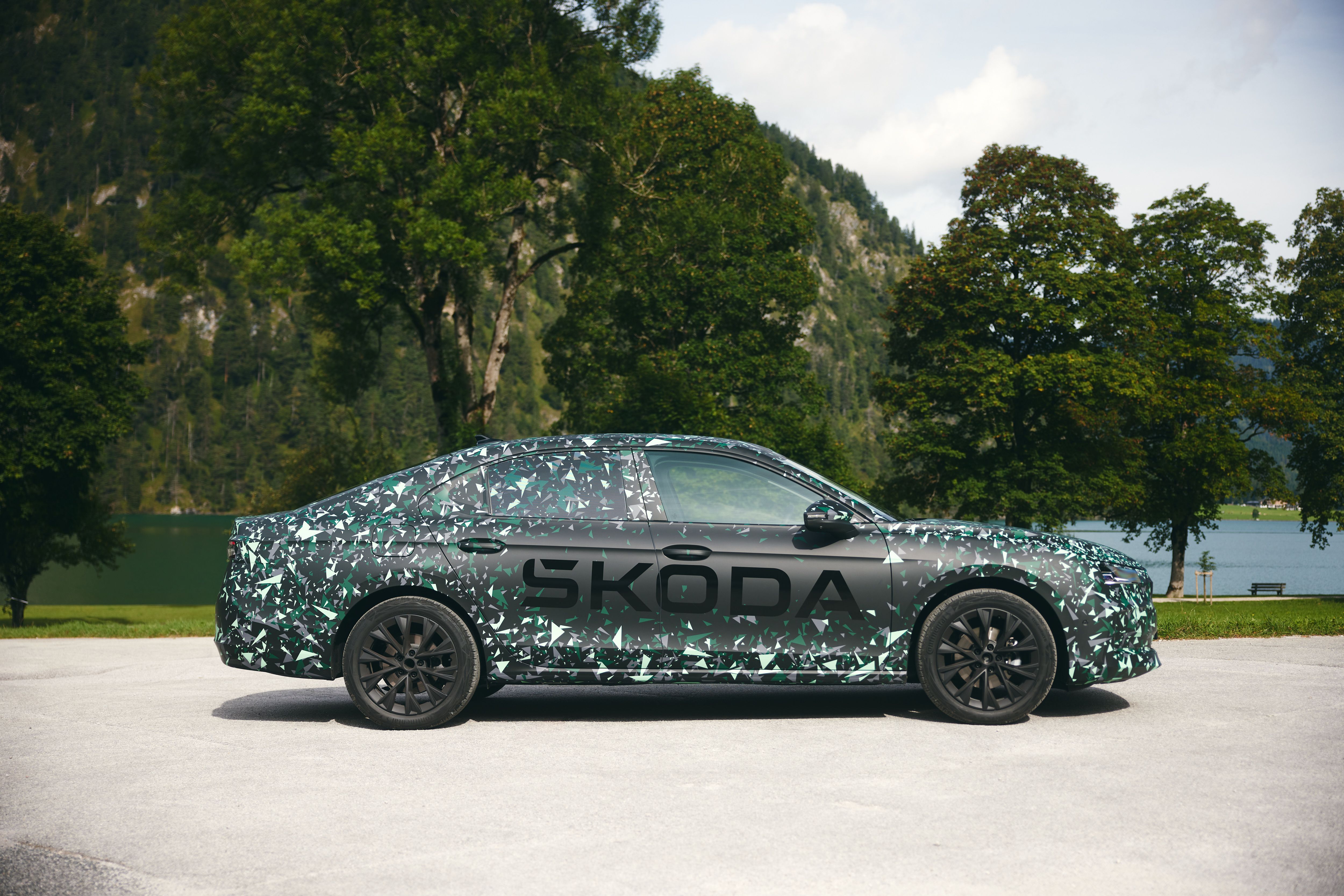 Skoda Superb 2024
