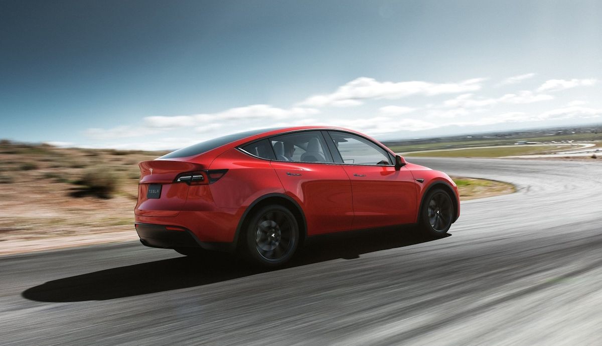 Tesla Model Y 2024: todo lo que sabemos de la renovación del coche eléctrico más vendido