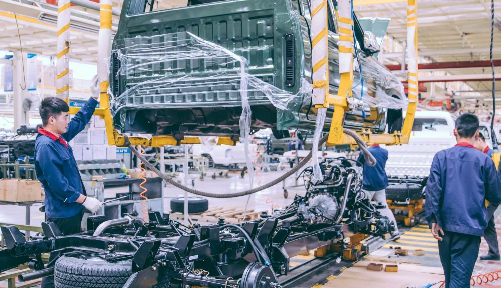 La UE reacciona, investiga y podría aprobar tasas para frenar la invasión de coches chinos baratos La UE reacciona, investiga y podría aprobar tasas para frenar la invasión de coches chinos baratos