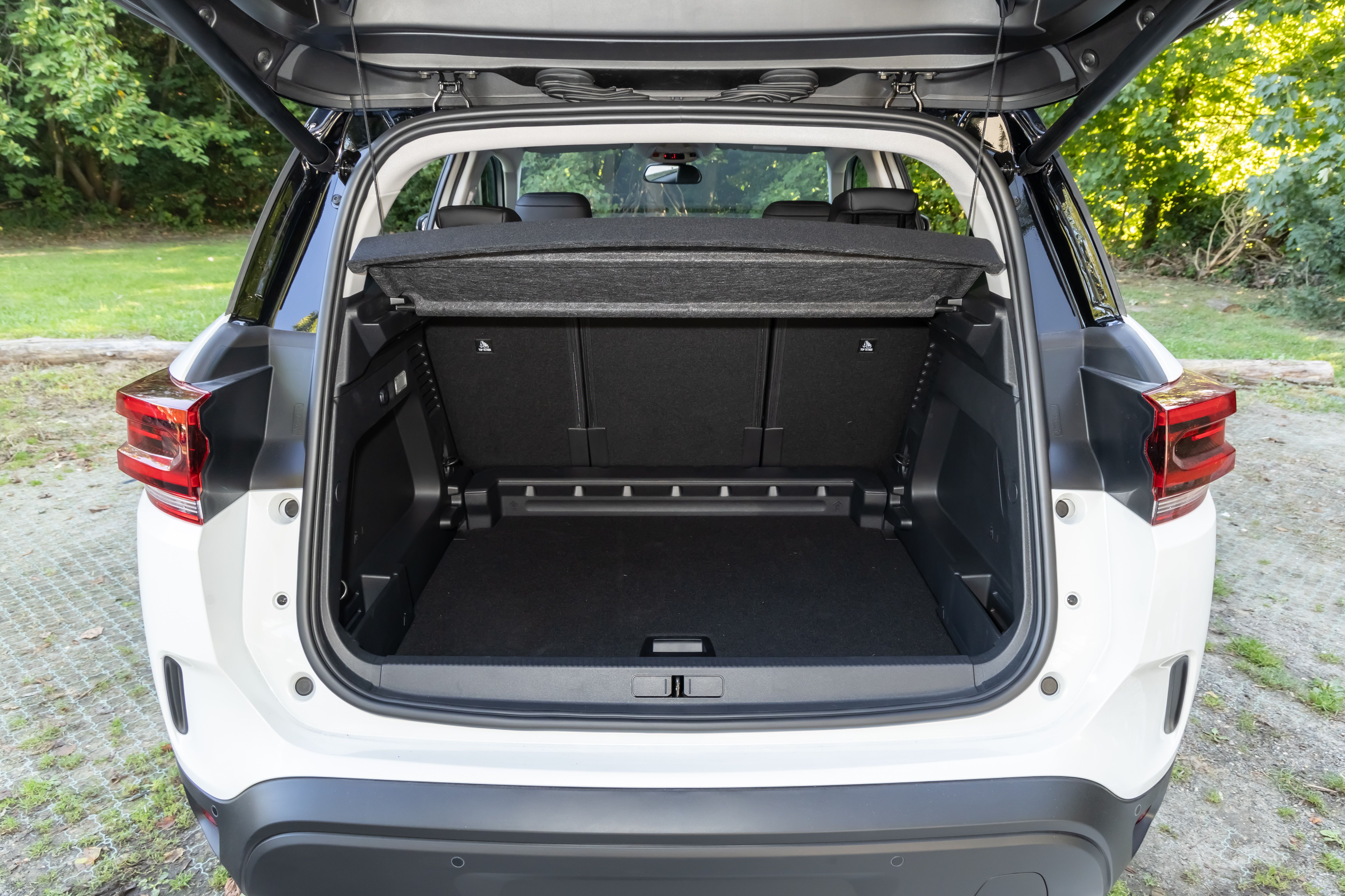Citroën C5 Aircross PureTech Hybrid 136 ë-DCS6