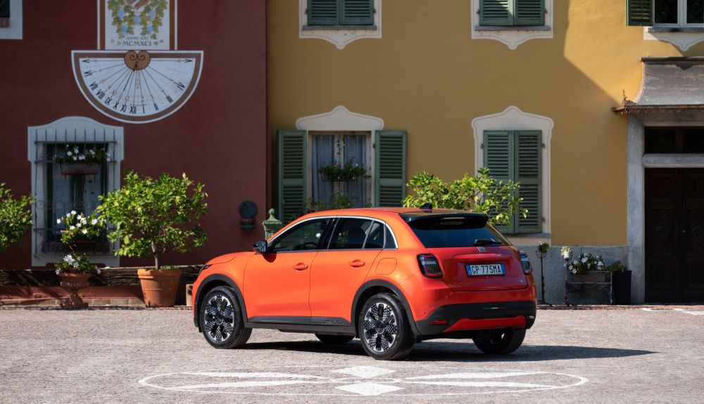El Fiat 600e La Prima es la versión tope de la gama El Fiat 600e La Prima es la versión tope de la gama