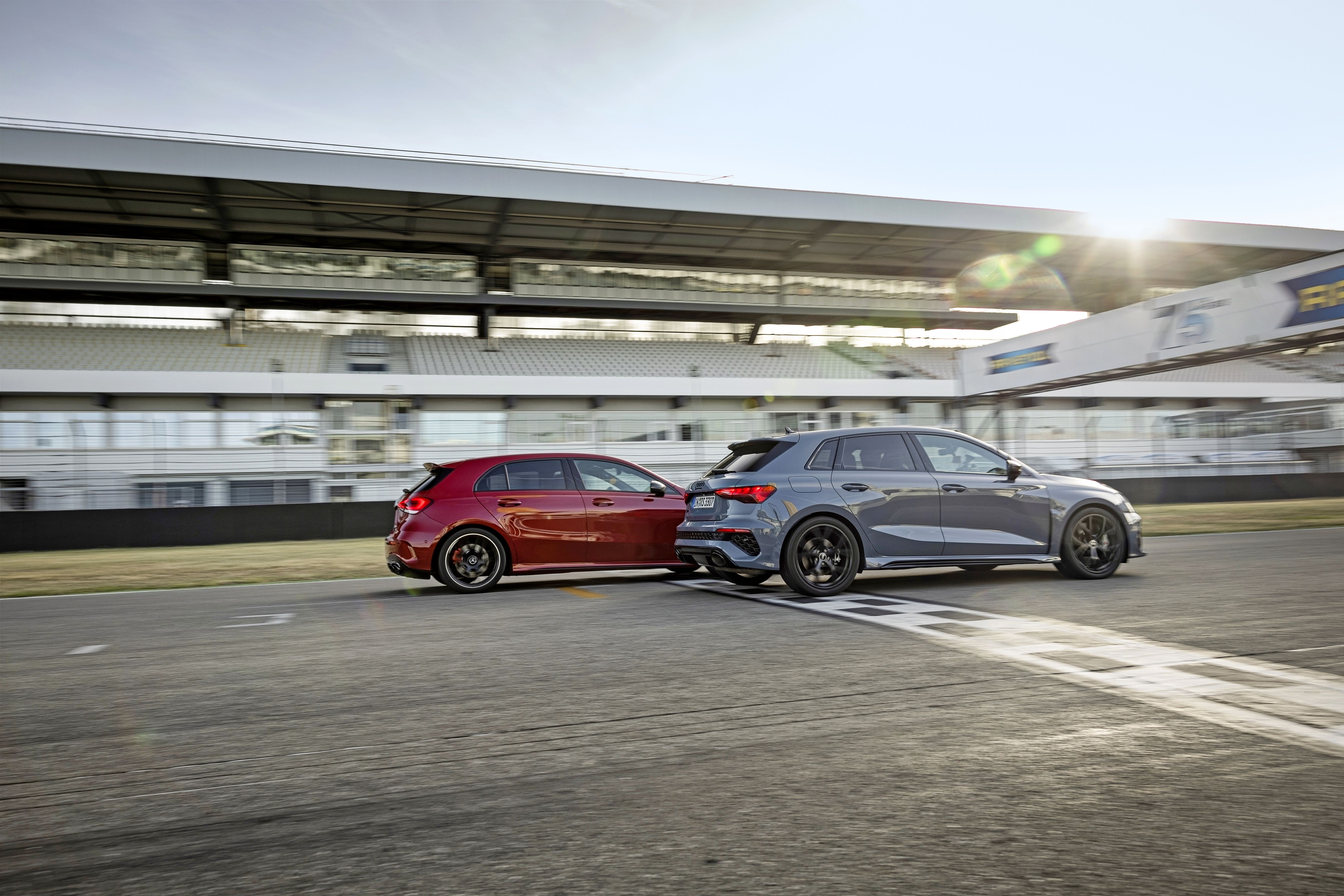 Audi RS 3 Performance vs Mercedes-AMG A45 S