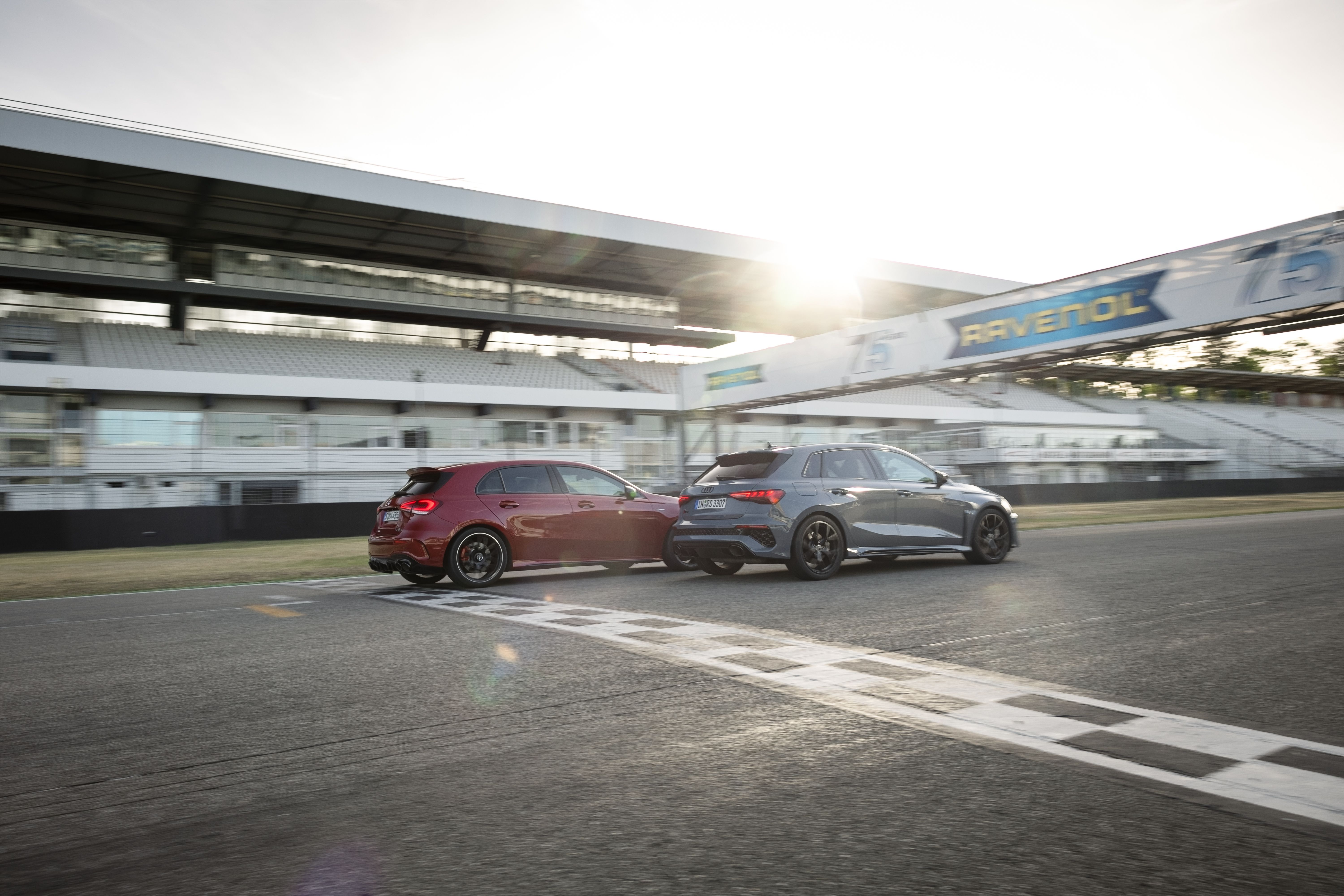 Audi RS 3 Performance vs Mercedes-AMG A45 S