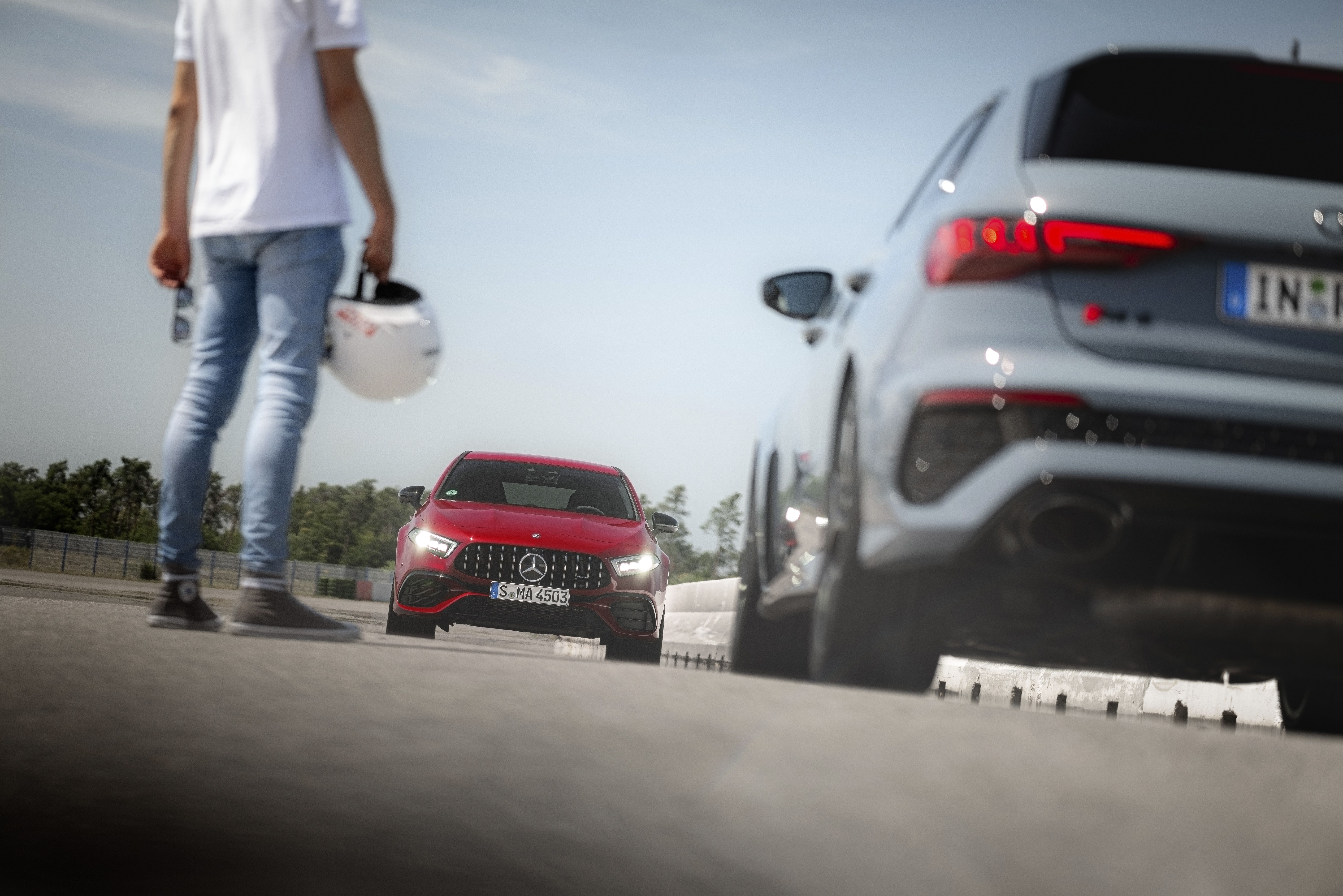 Audi RS 3 Performance vs Mercedes-AMG A45 S