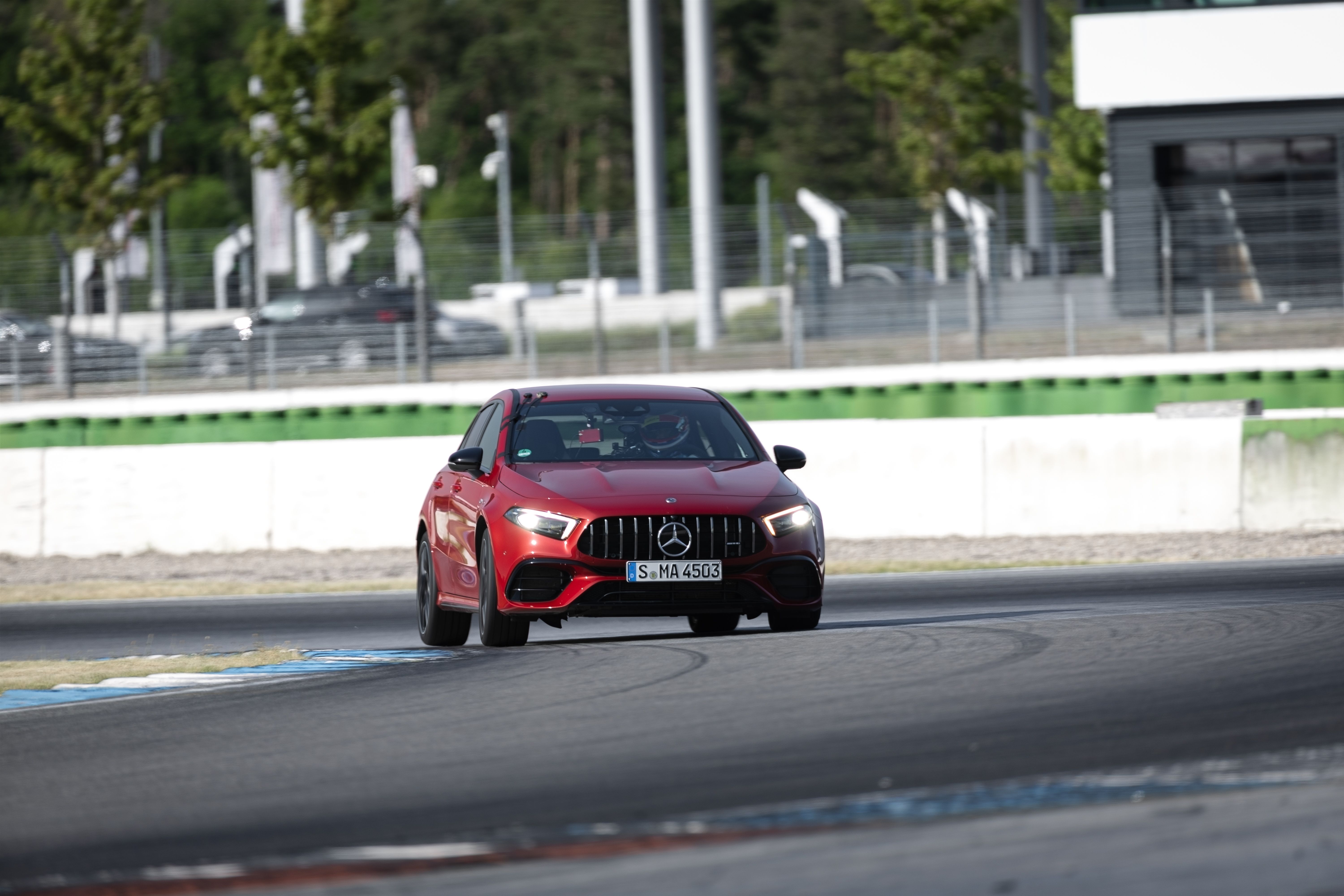 Audi RS 3 Performance vs Mercedes-AMG A45 S
