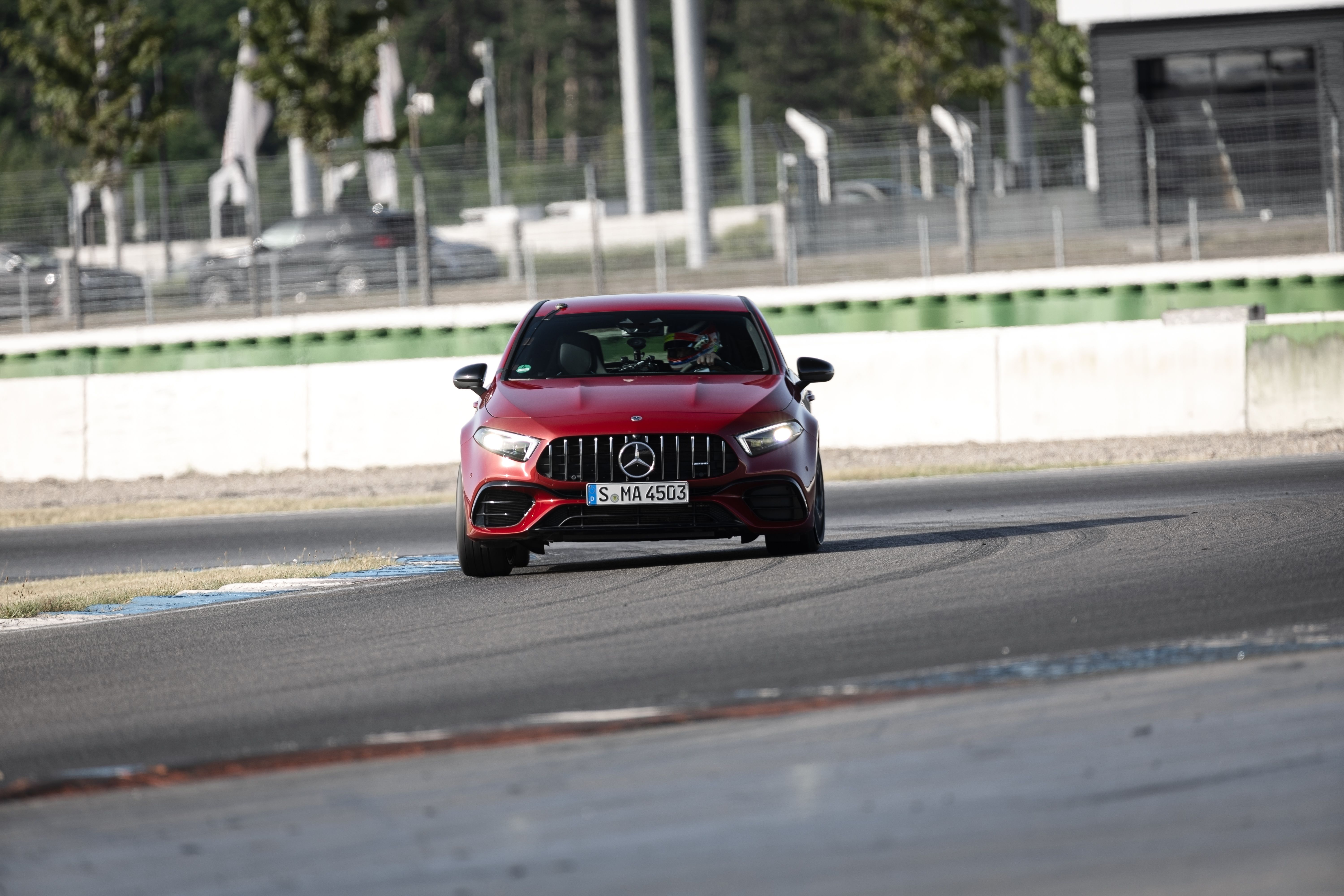 Audi RS 3 Performance vs Mercedes-AMG A45 S