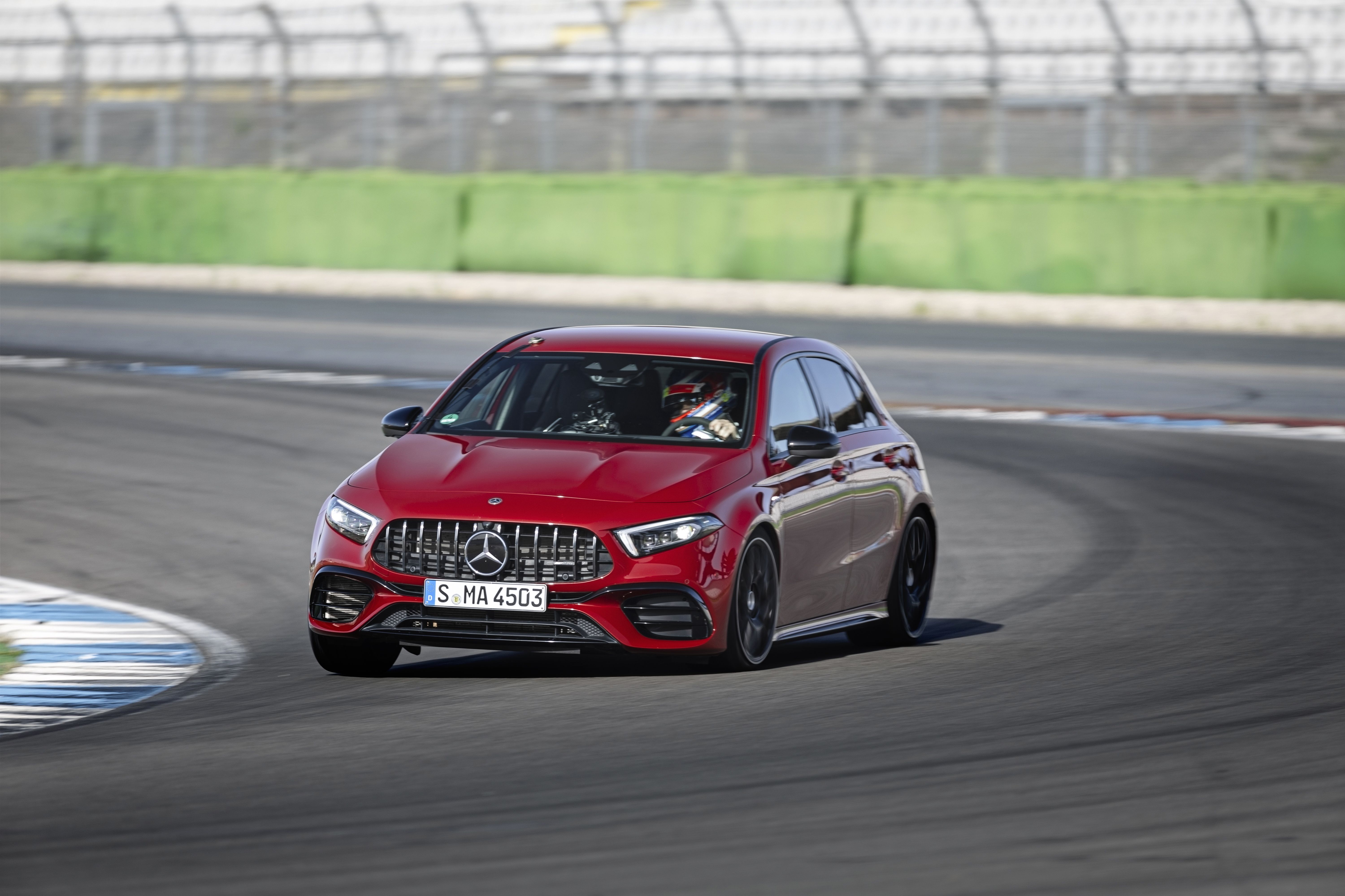 Audi RS 3 Performance vs Mercedes-AMG A45 S