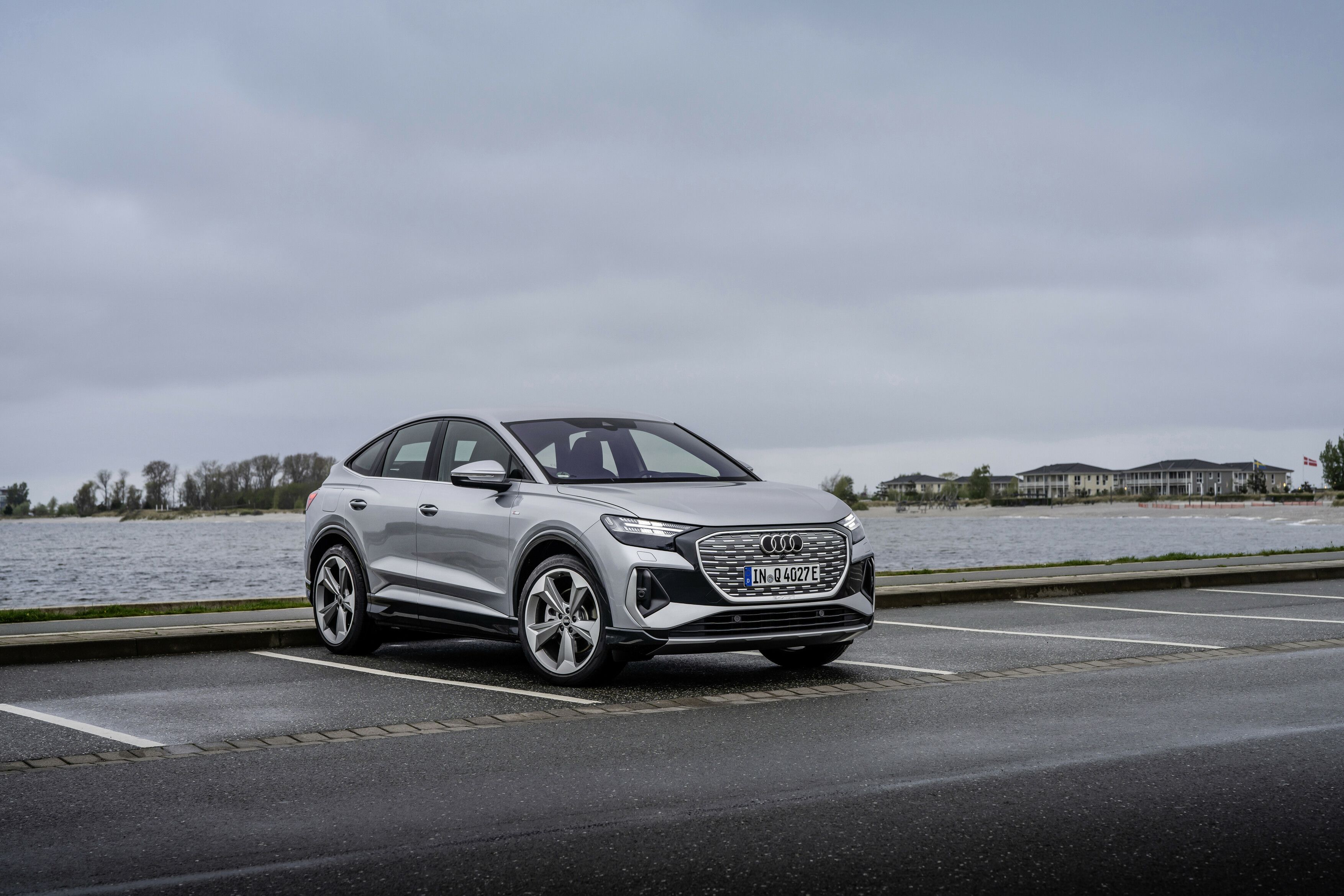 Audi Q4 e-tron 2024