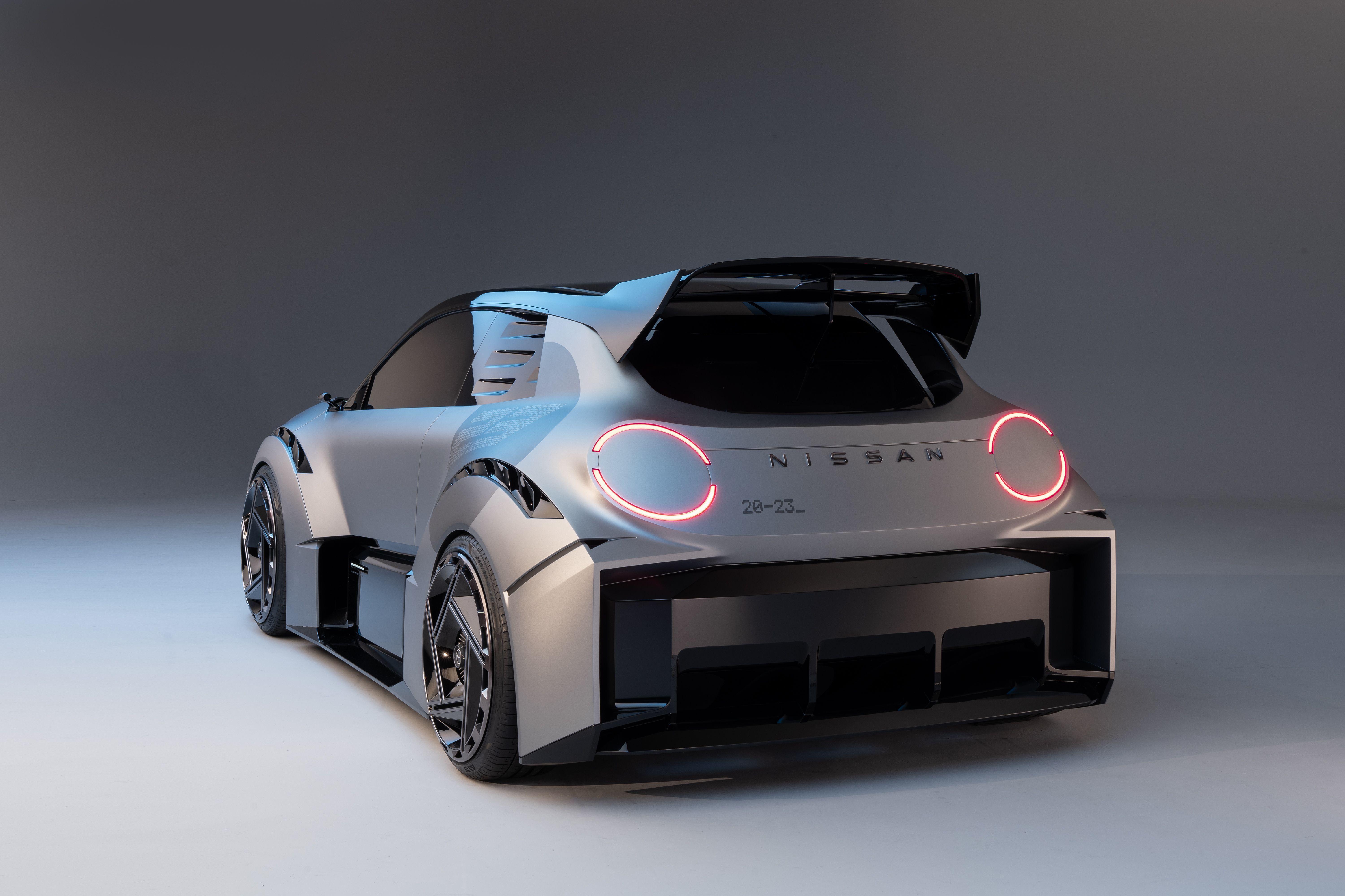 Nissan Concept 20-23