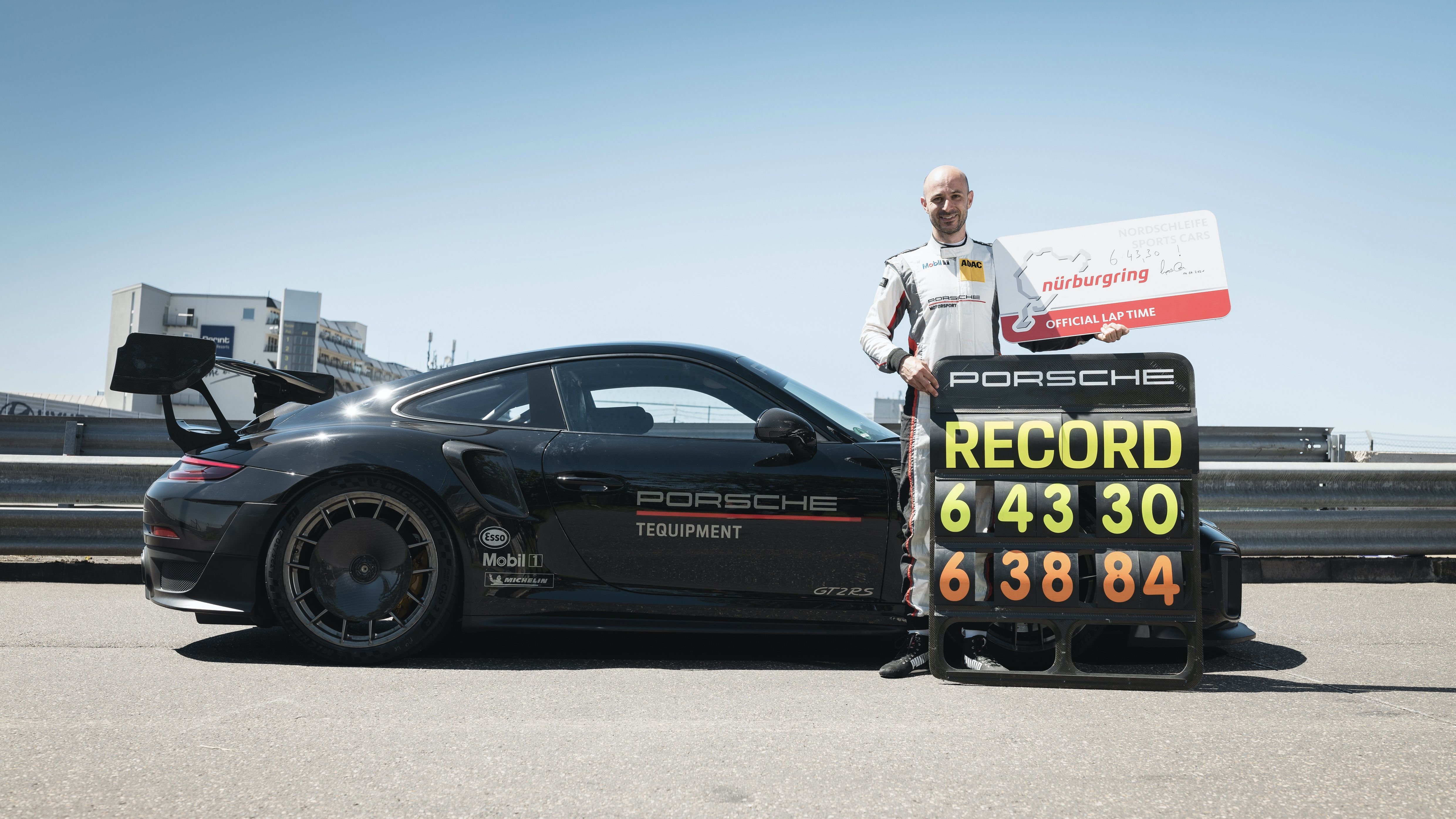 Tecnología híbrida para Porsche 911: de la competición a la serie, para un coche inmortal