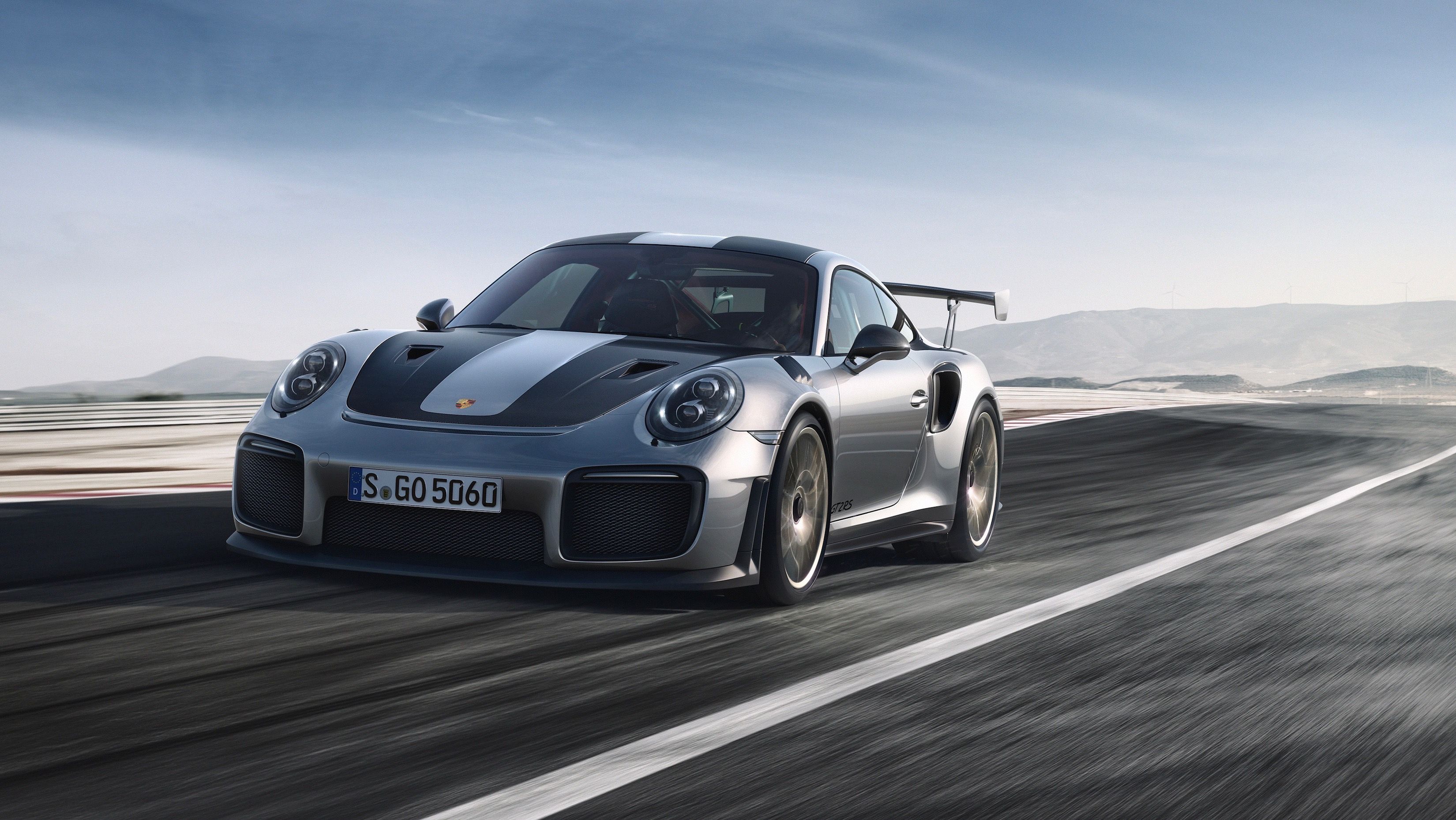 Tecnología híbrida para Porsche 911: de la competición a la serie, para un coche inmortal