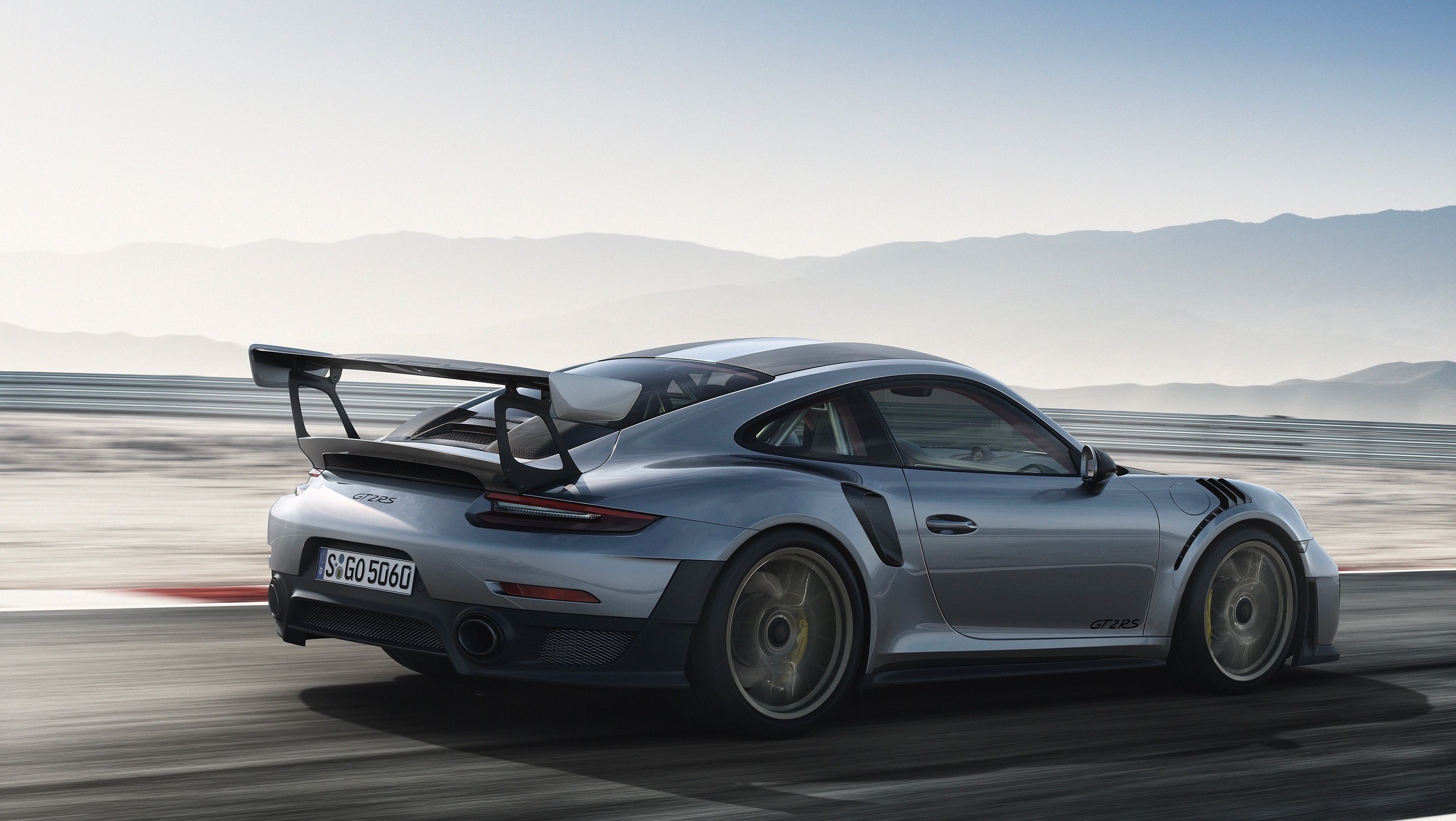 Tecnología híbrida para Porsche 911: de la competición a la serie, para un coche inmortal
