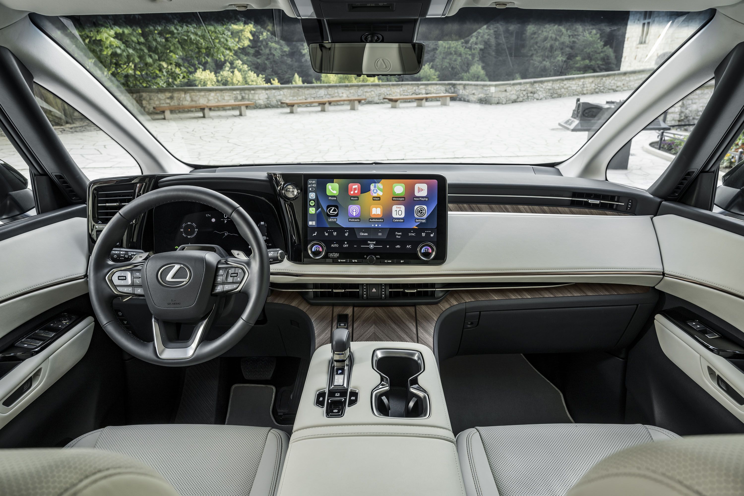 Nuevo Lexus LM