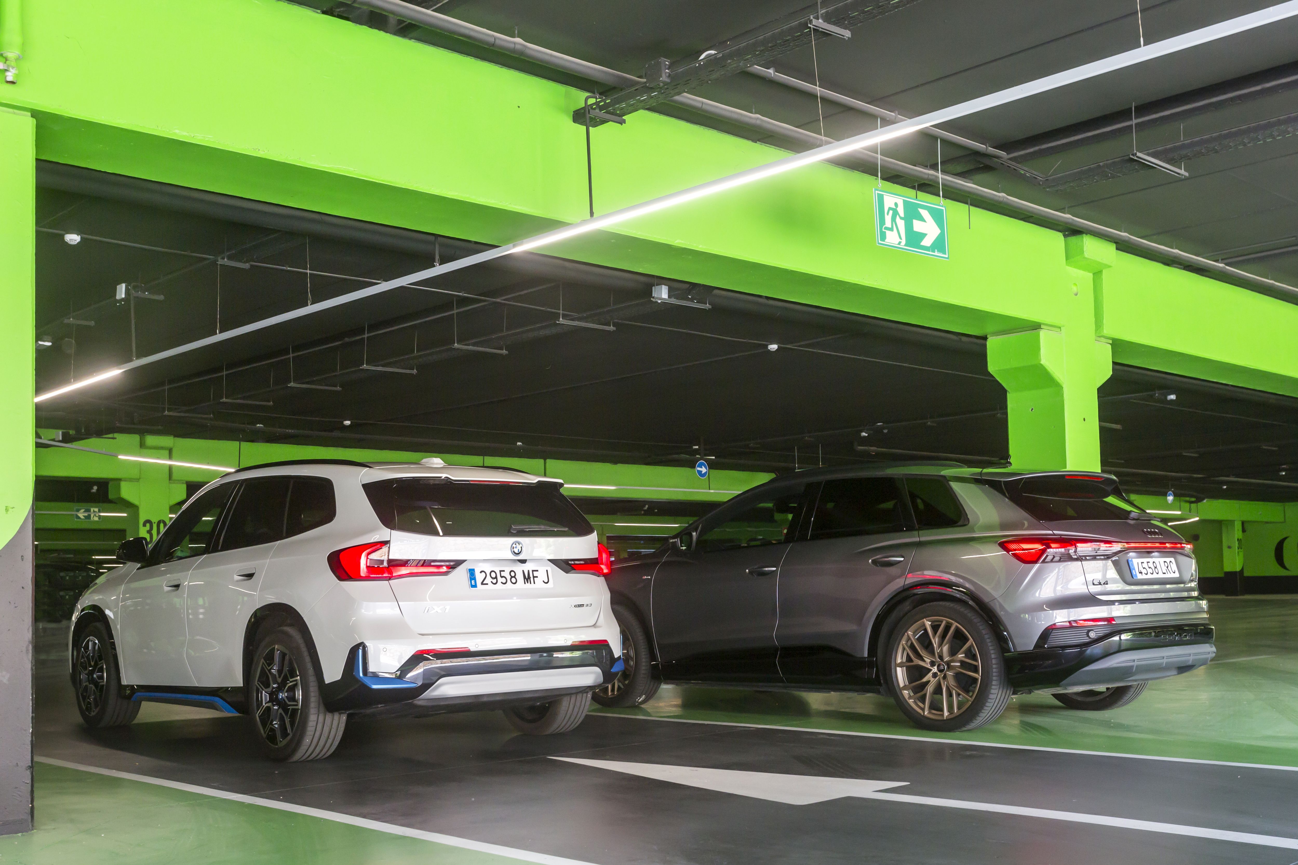 Audi Q4 e-tron 50 vs BMW iX1