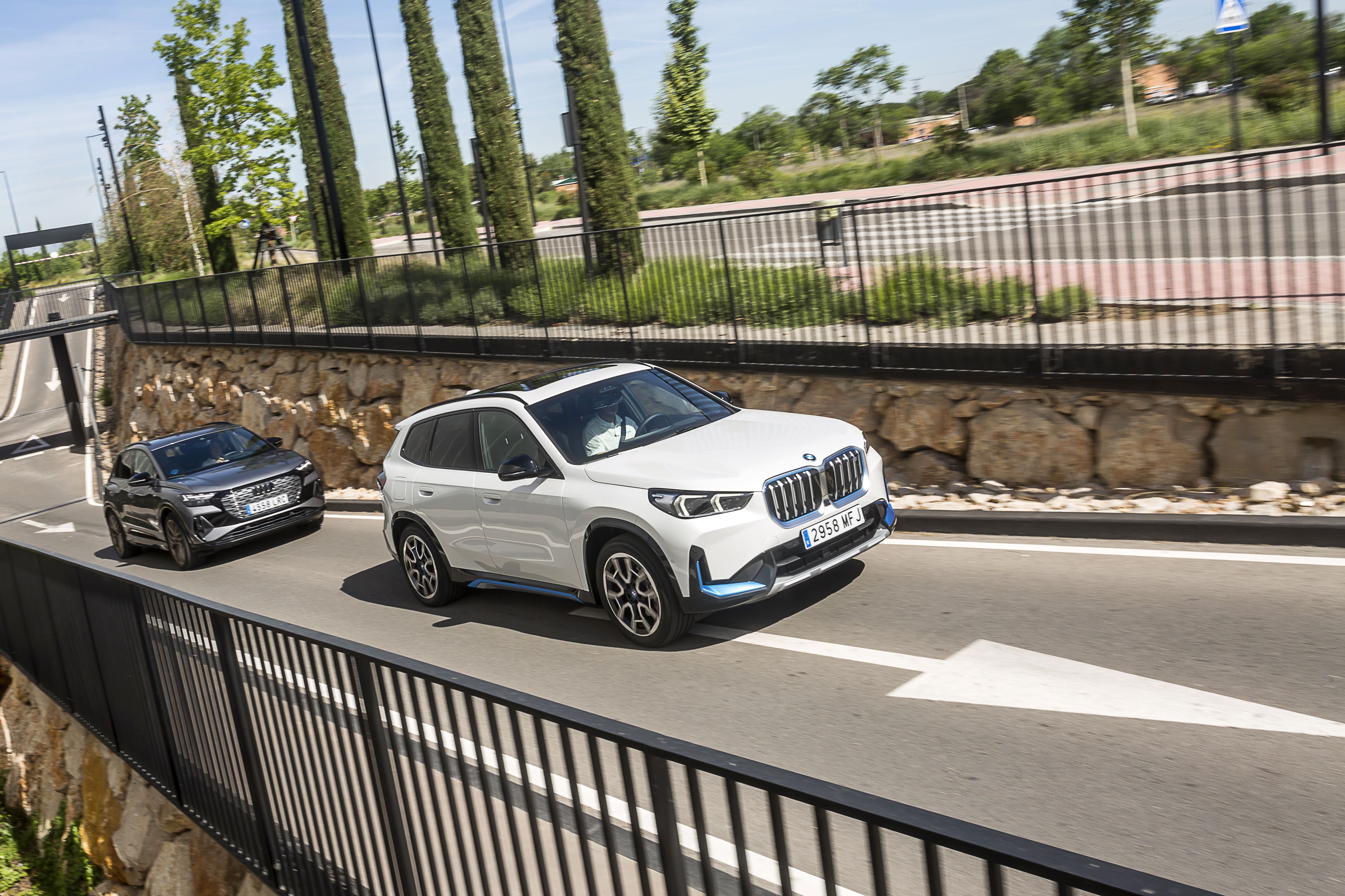 Audi Q4 e-tron 50 vs BMW iX1