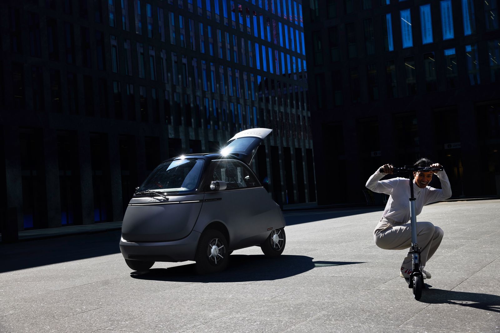 El nuevo Microlino, ya a la venta