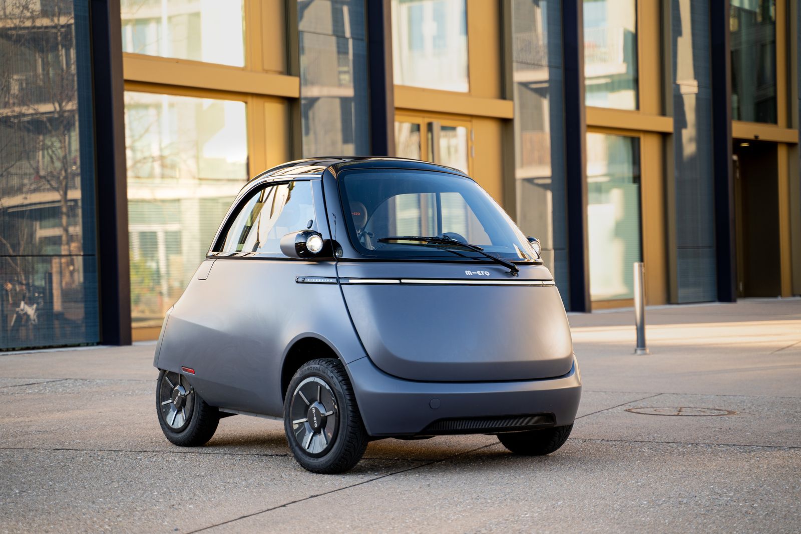 El nuevo Microlino, ya a la venta