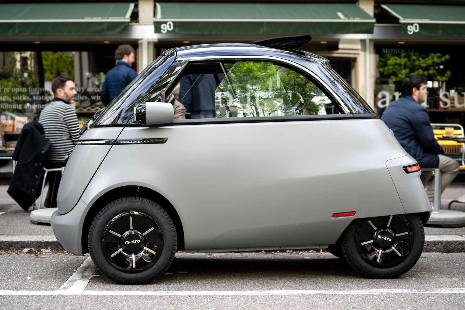 El nuevo Microlino, ya a la venta