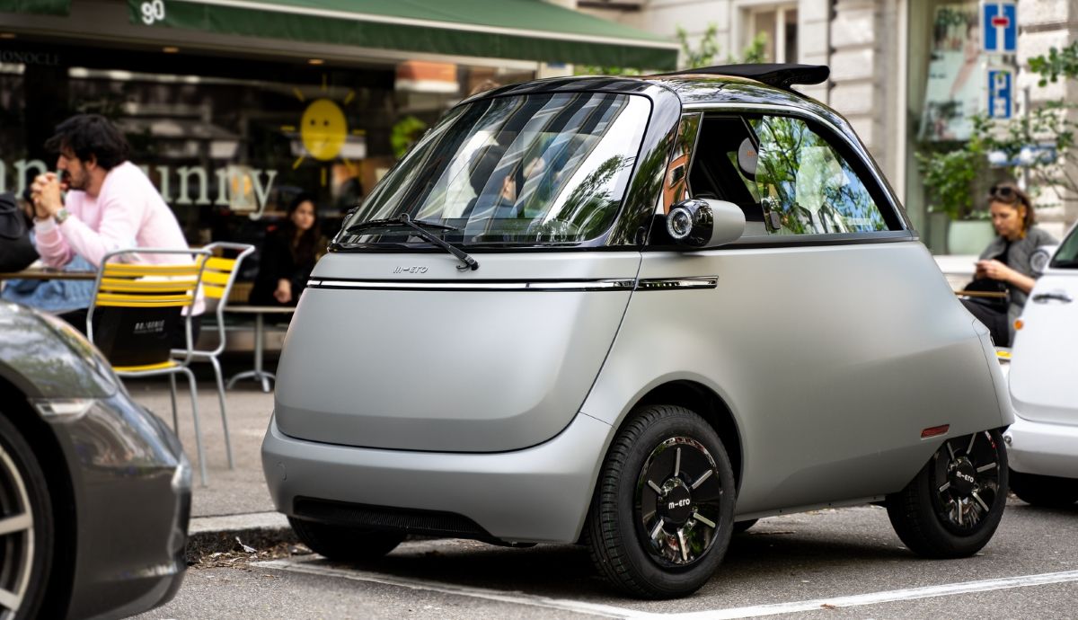 Es casi un huevo y el coche urbano que ya quiere arrasar también en España… pero cuesta 23.000 €