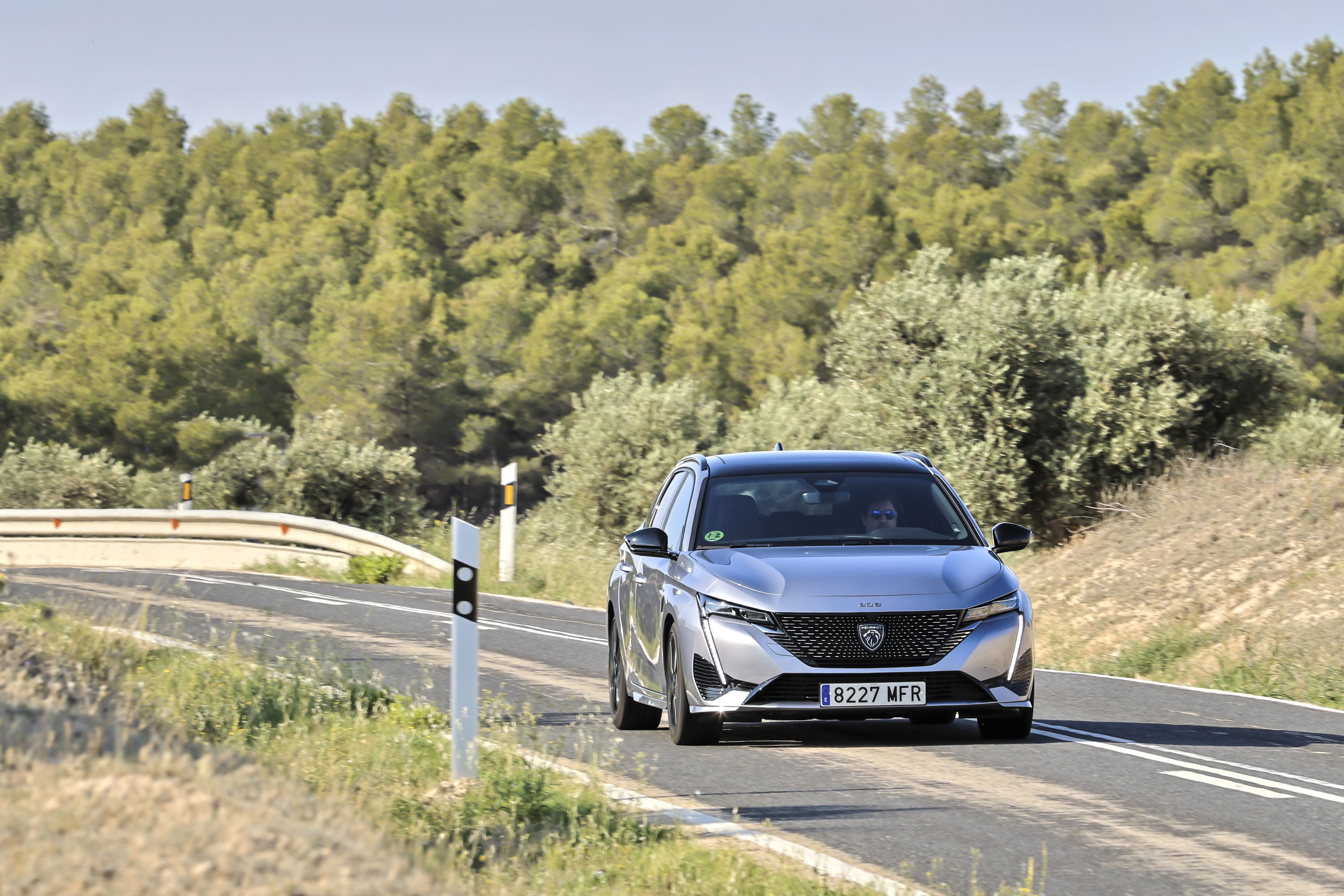 Peugeot 308 SW 1.5 BlueHDi EAT8