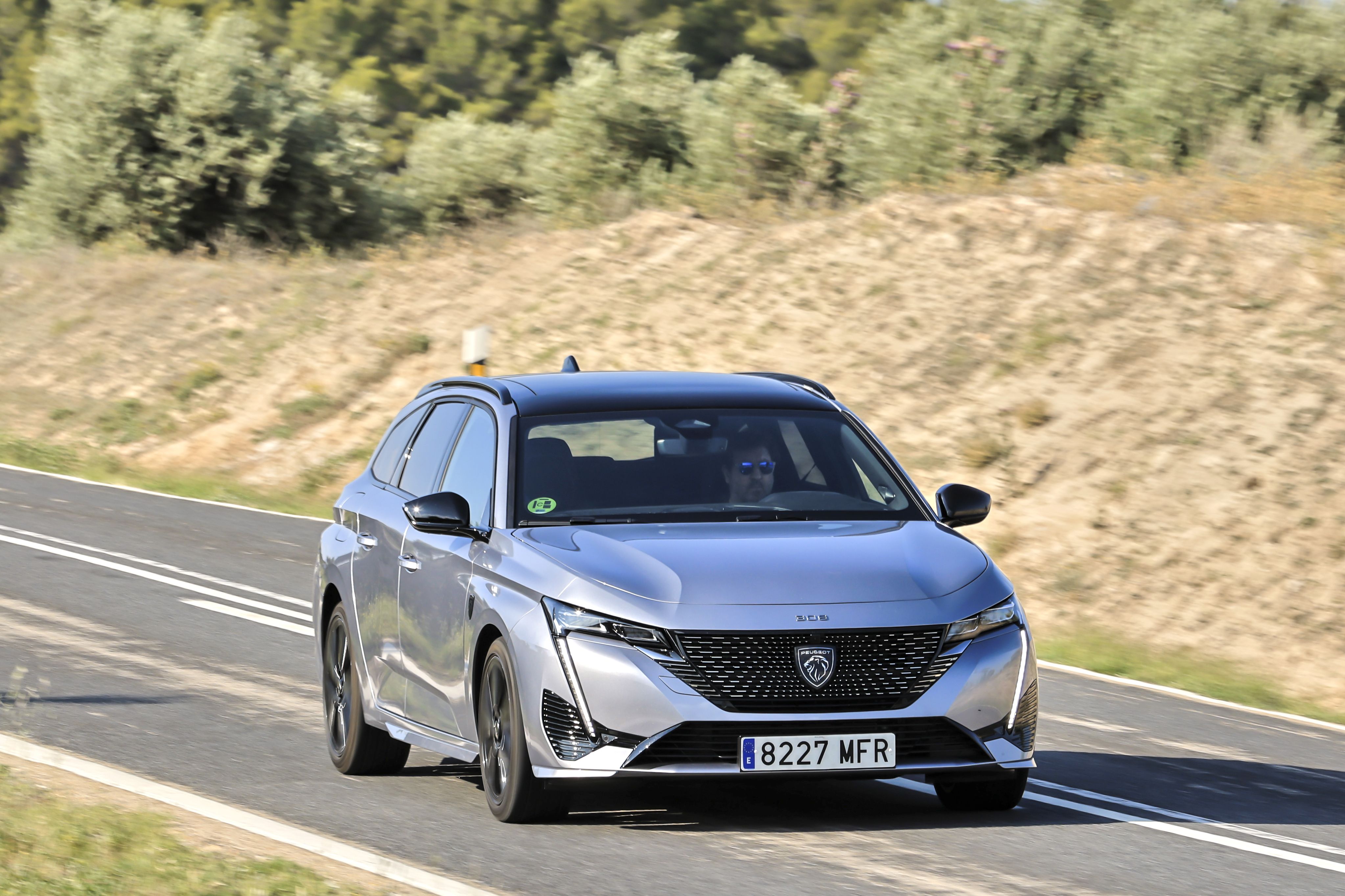 Peugeot 308 SW 1.5 BlueHDi EAT8