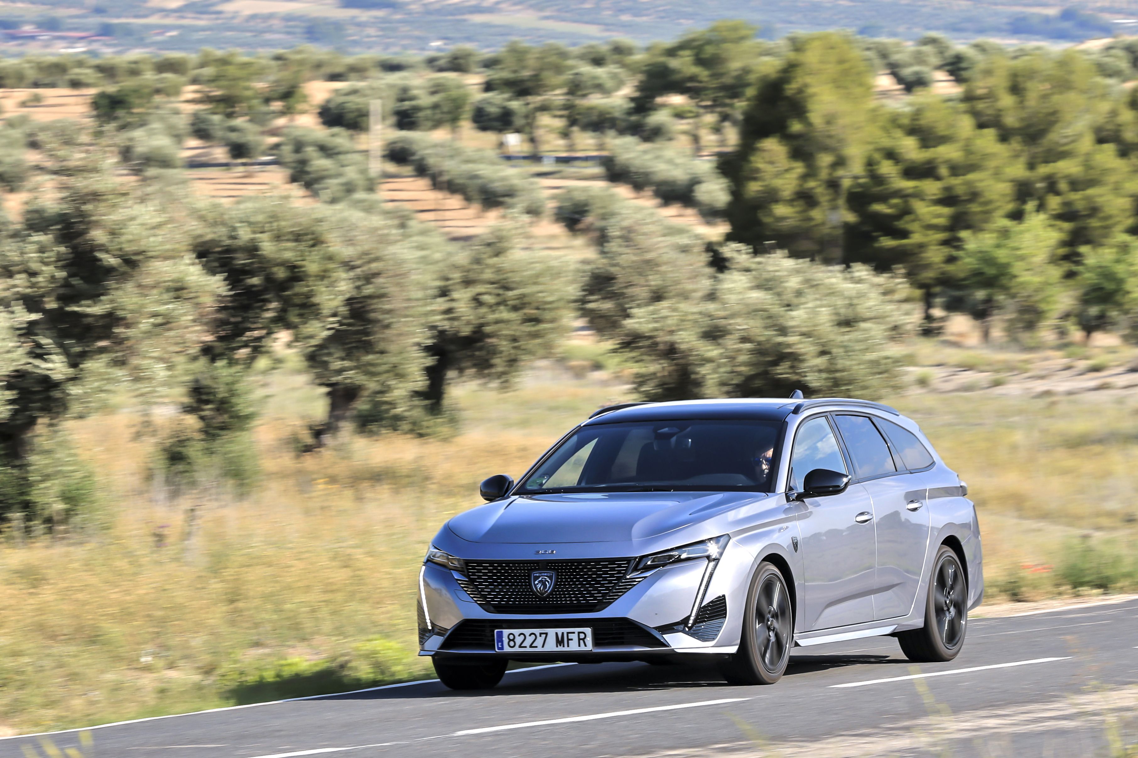Peugeot 308 SW 1.5 BlueHDi EAT8