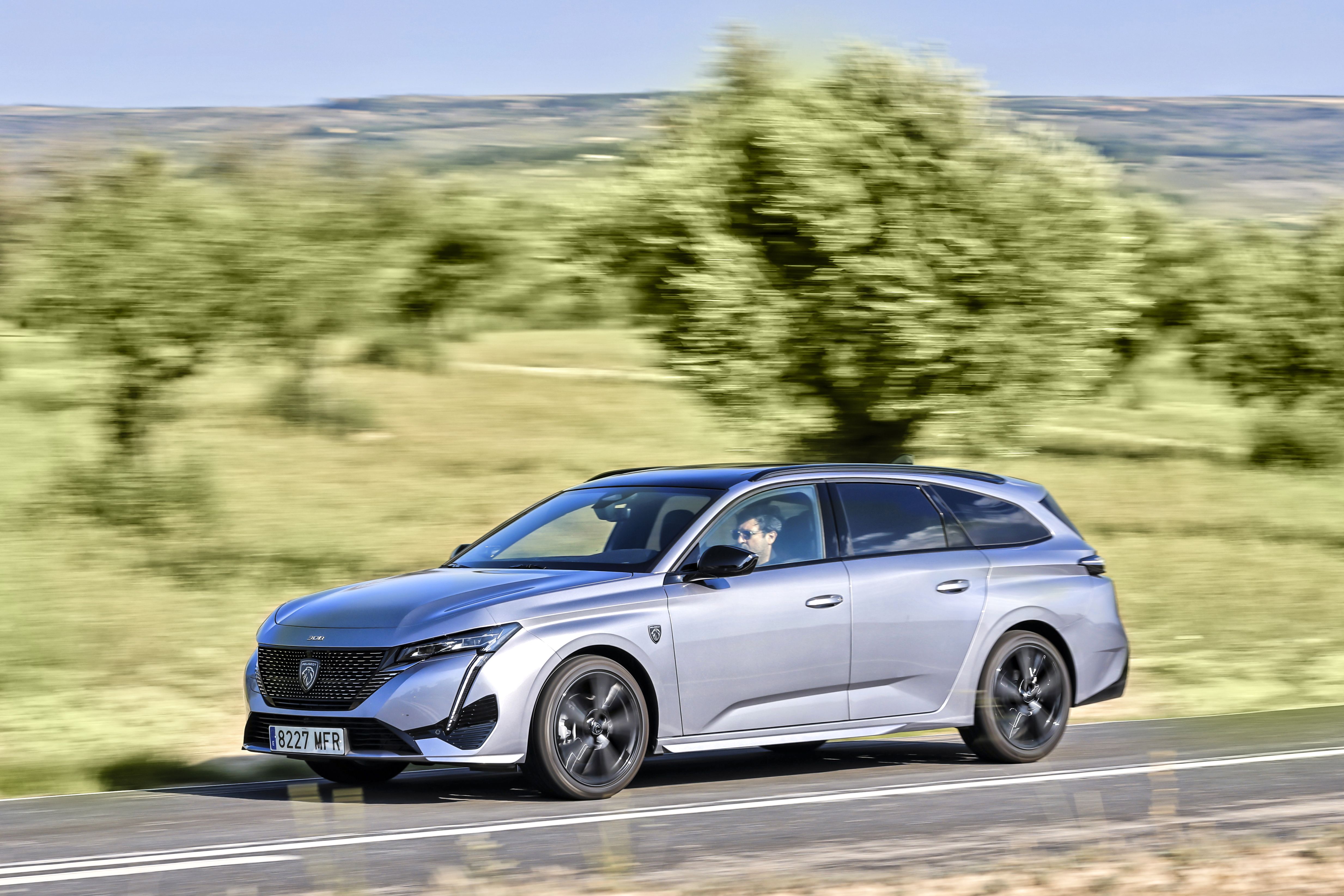 Peugeot 308 SW 1.5 BlueHDi EAT8