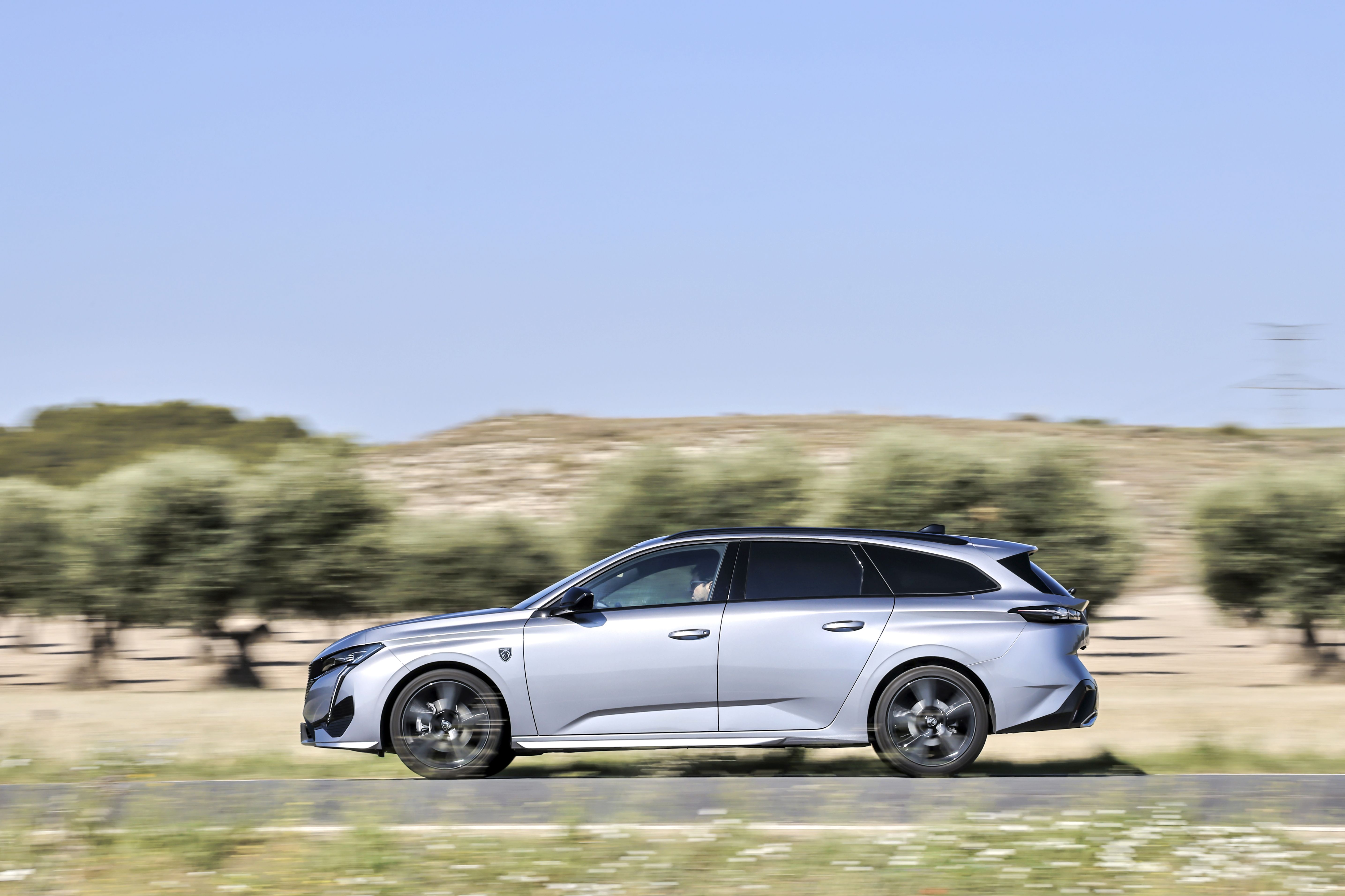 Peugeot 308 SW 1.5 BlueHDi EAT8