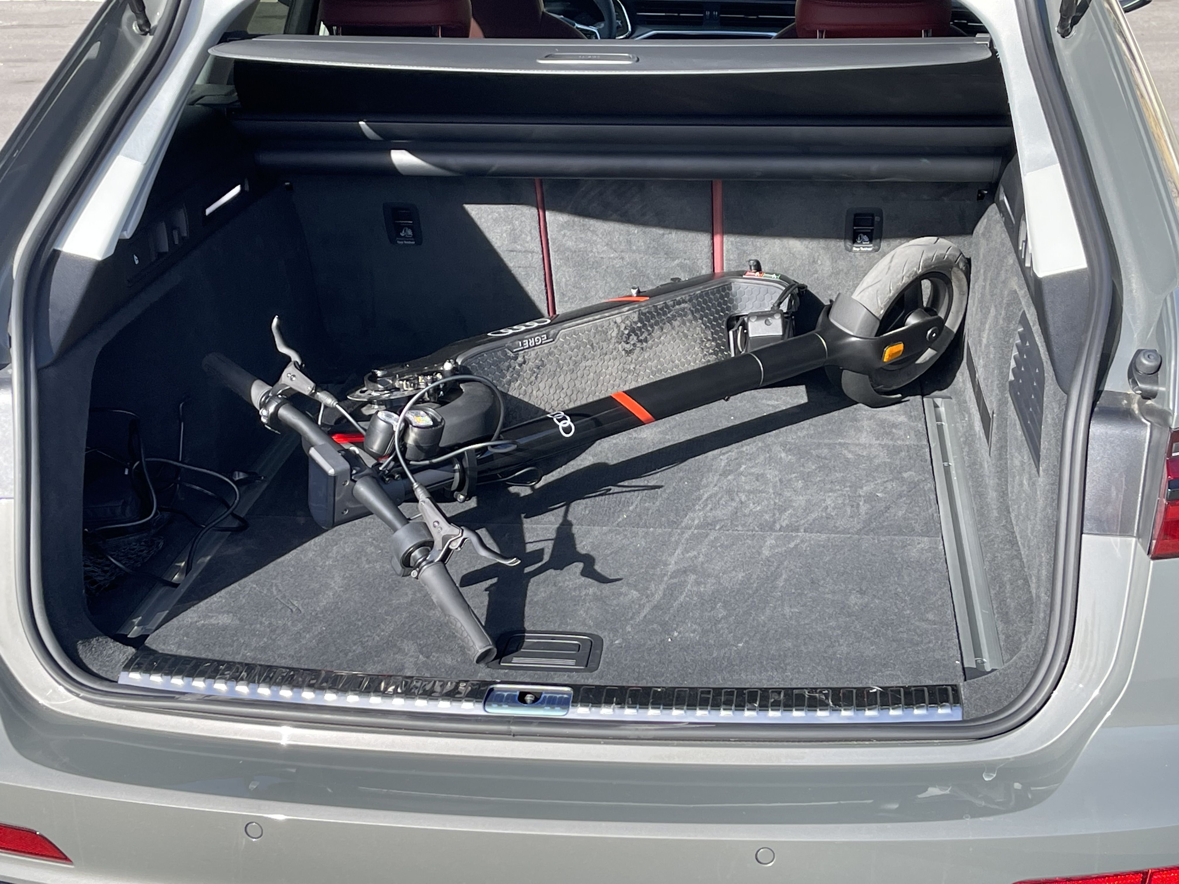 A prueba el patinete Audi Electric Kick Scooter by Egret