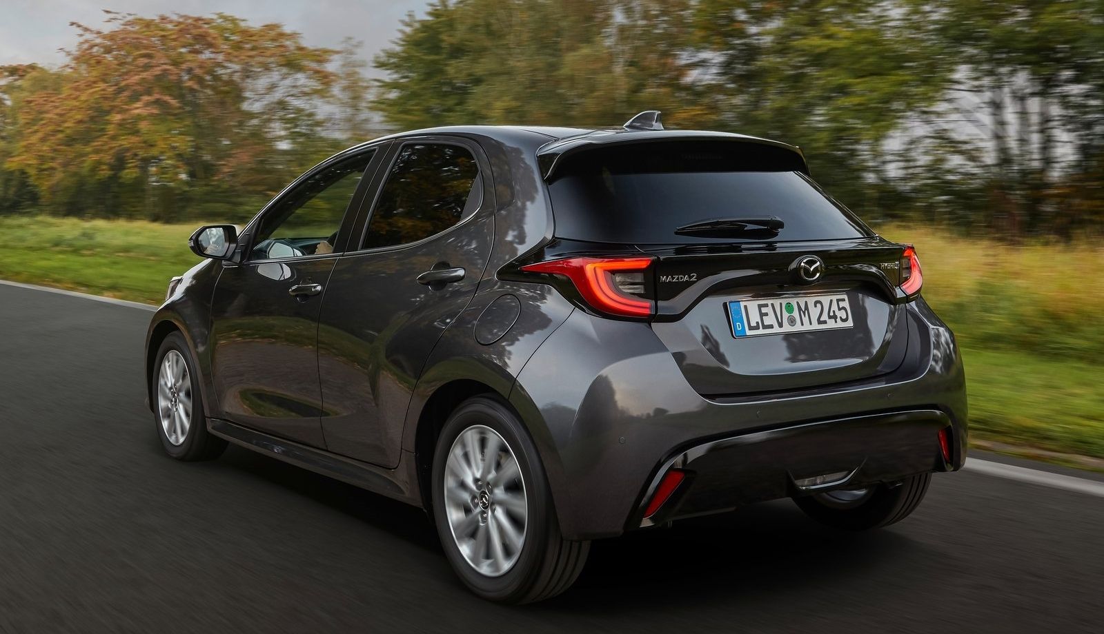 Mazda 2 Hybrid 2022