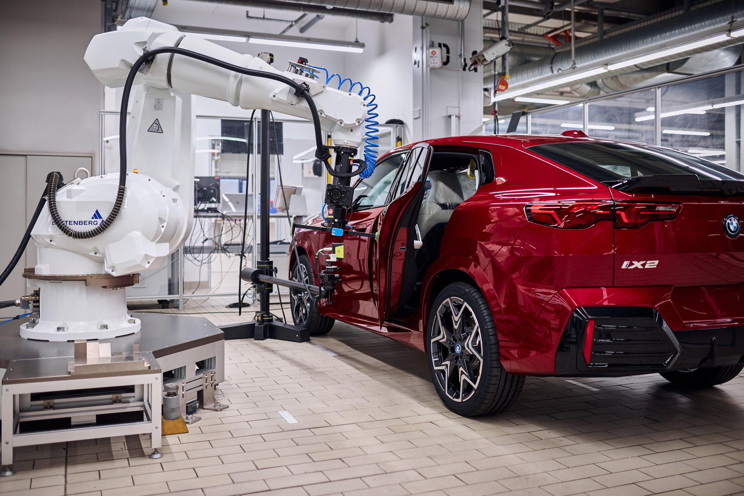 BMW X2 2023 e iX2 100% eléctrico