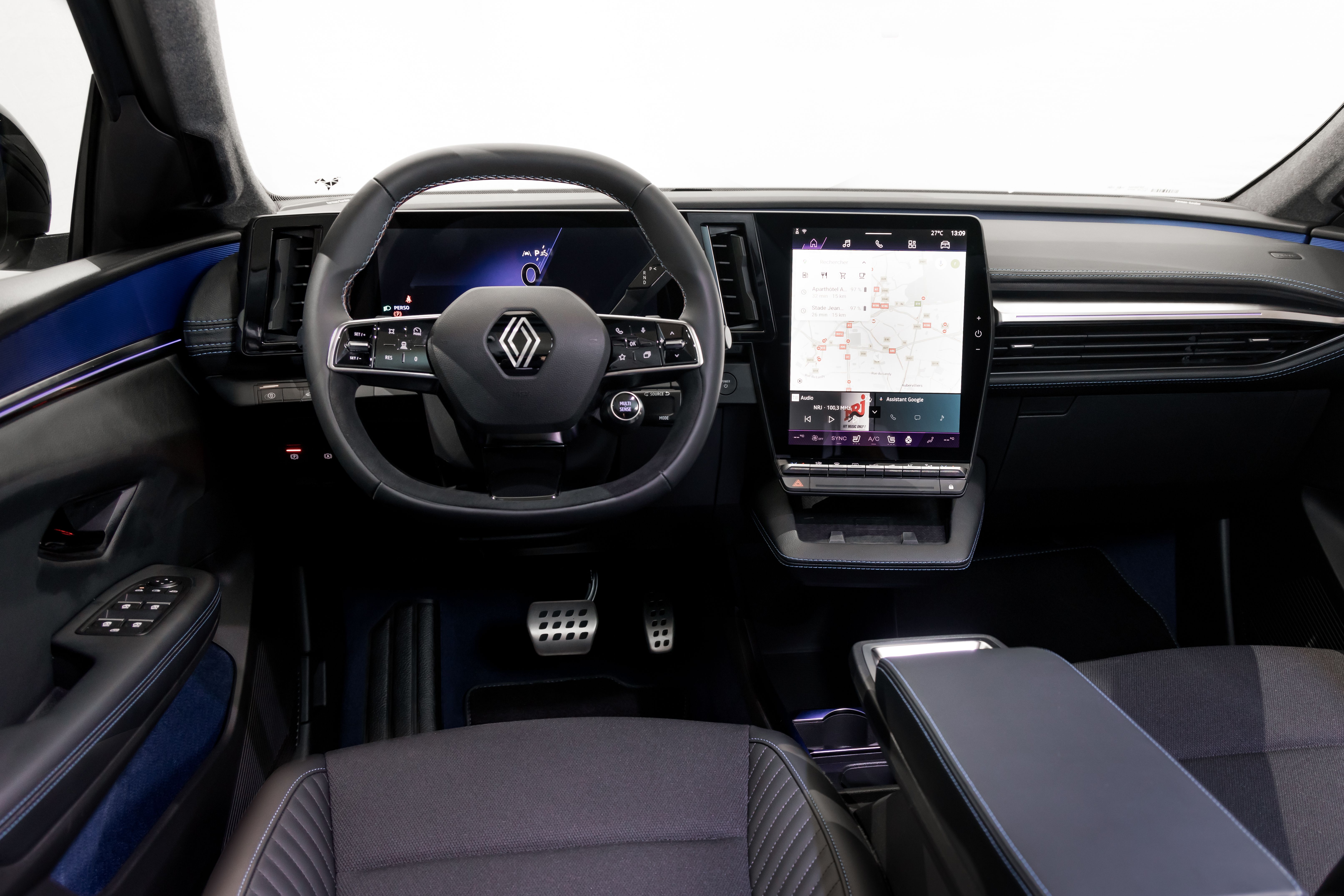 Renault Scénic E-TECH 2023