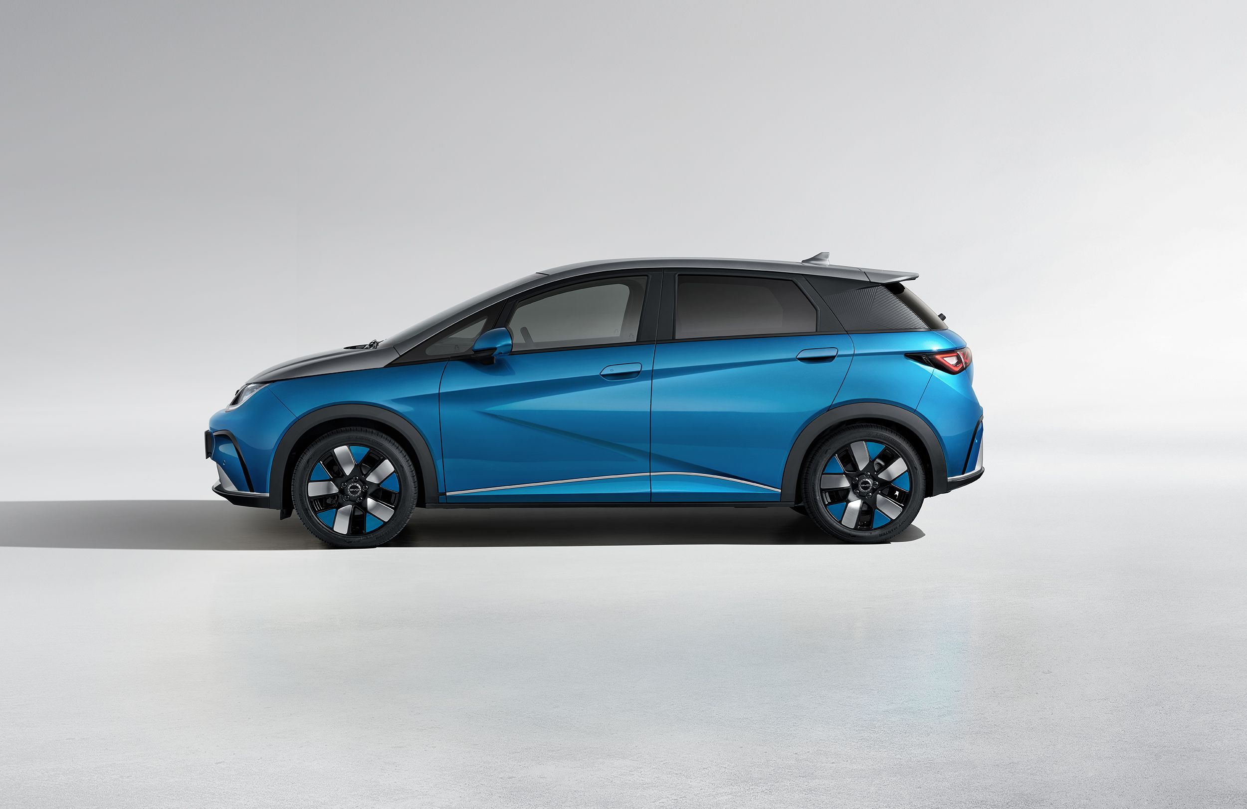BYD Dolphin (7)