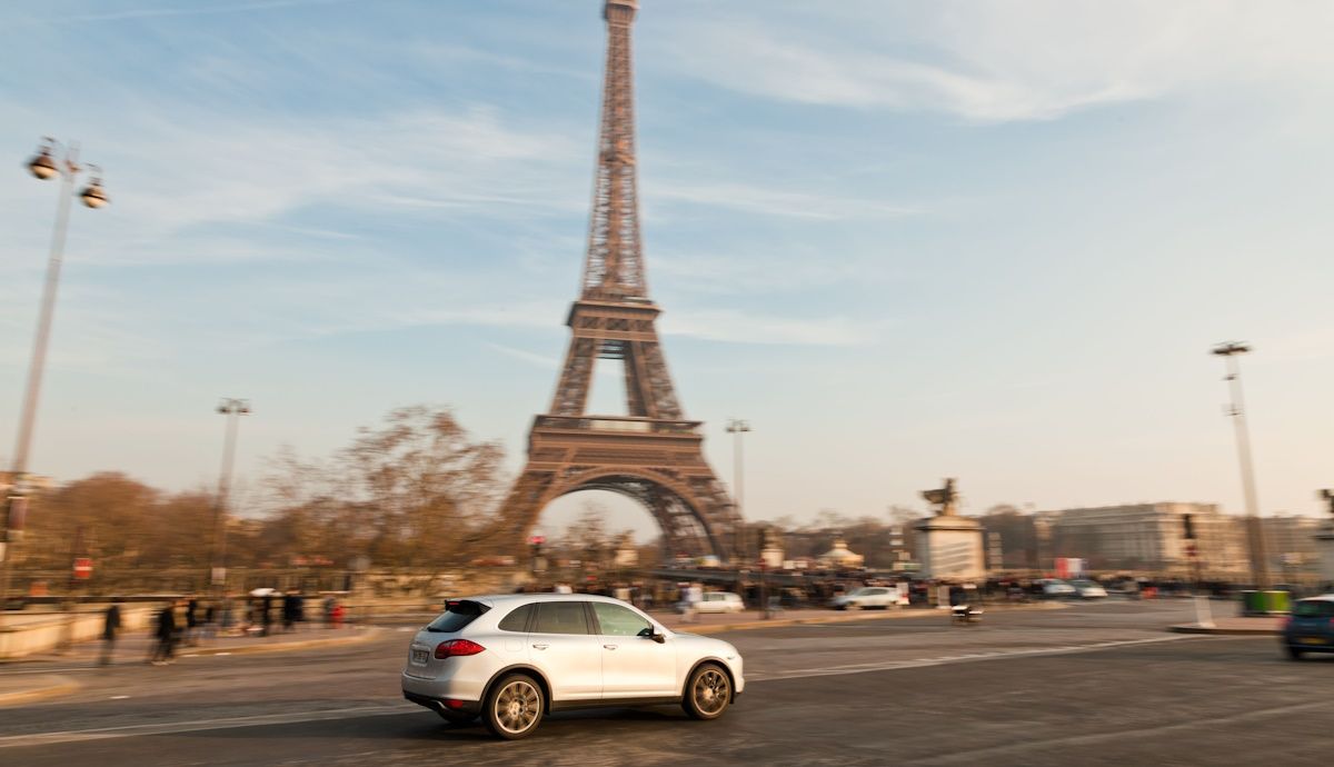 Los SUV podrían estar vetados en París o su aparcamiento extremadamente caro