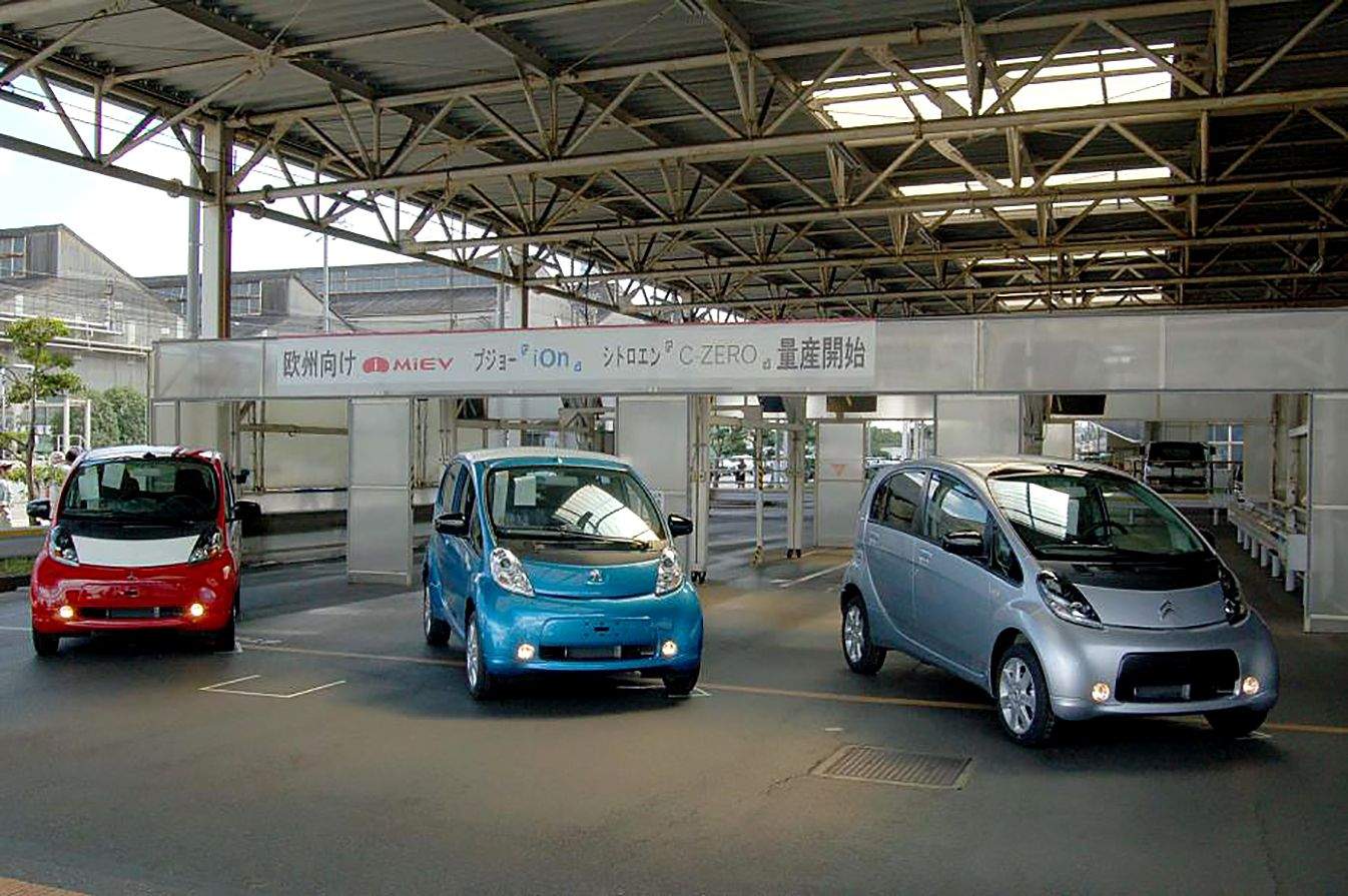 Mitsubishi i MievCitroën C ZeroPeugeot iOn