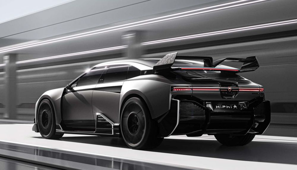 Así es la berlina eléctrica deportiva de HiPhi