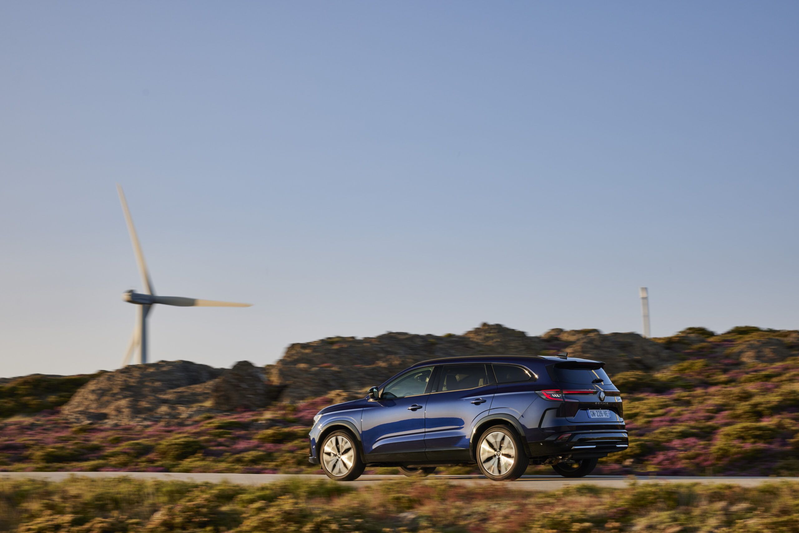 Renault Espace E-Tech Full Hybrid 200 CV
