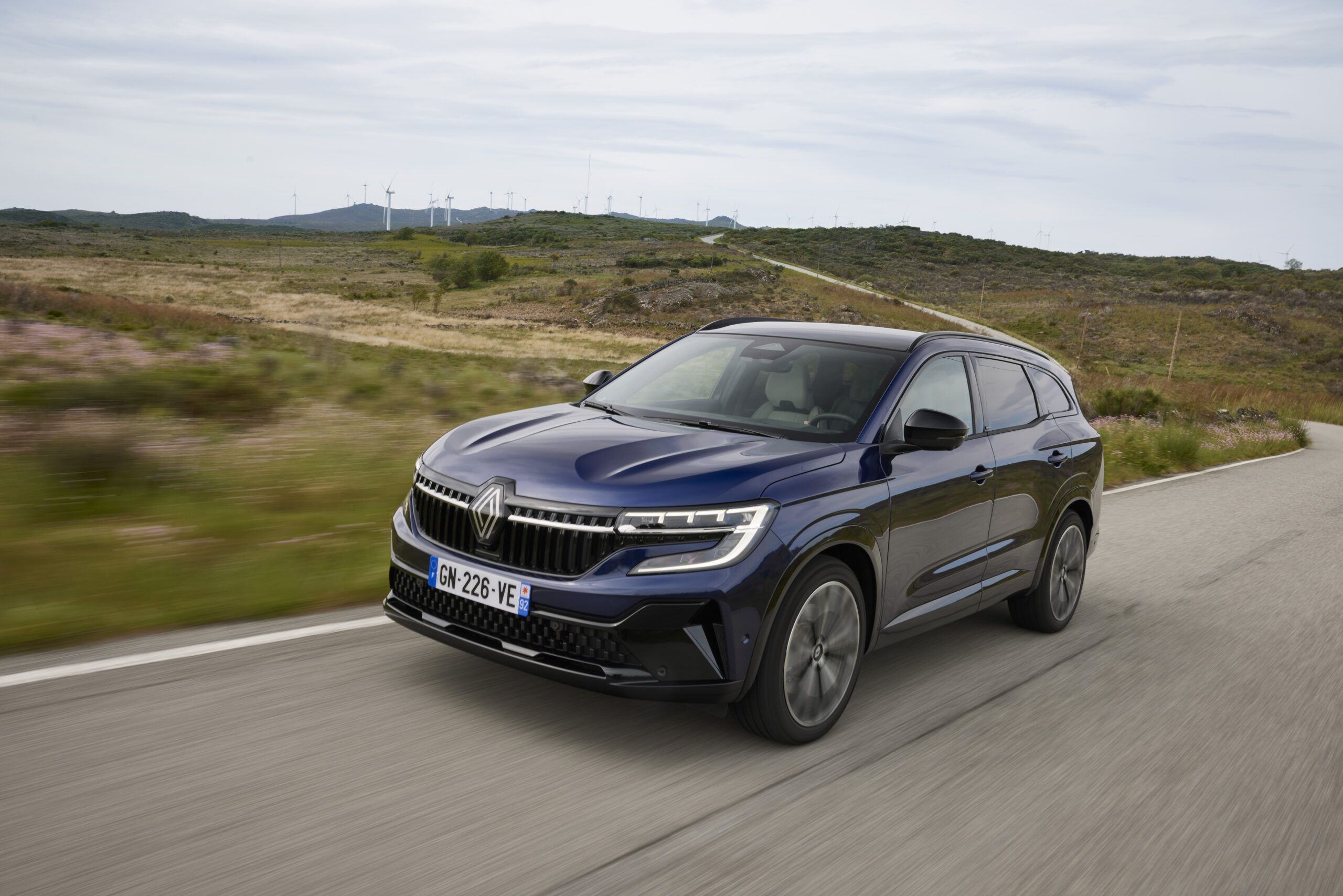 Renault Espace E-Tech Full Hybrid 200 CV
