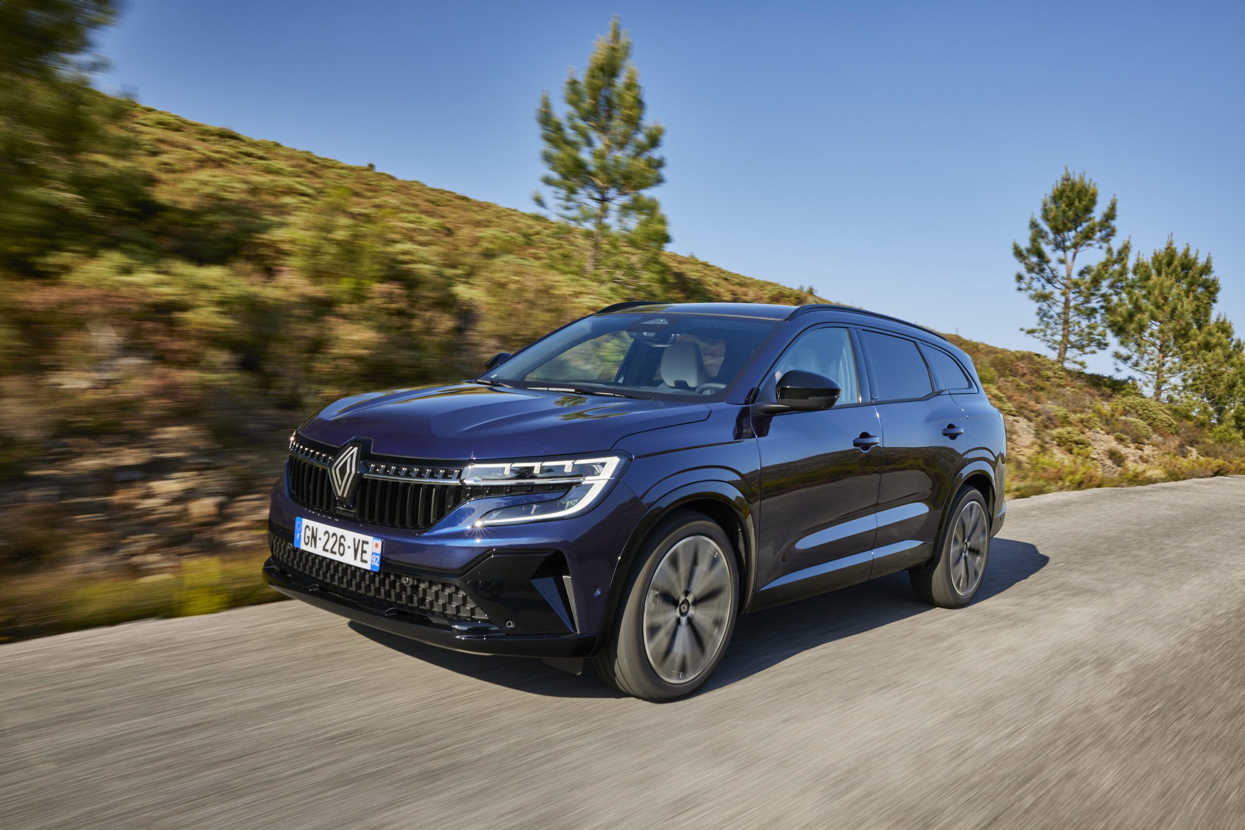 Renault Espace E-Tech Full Hybrid 200 CV