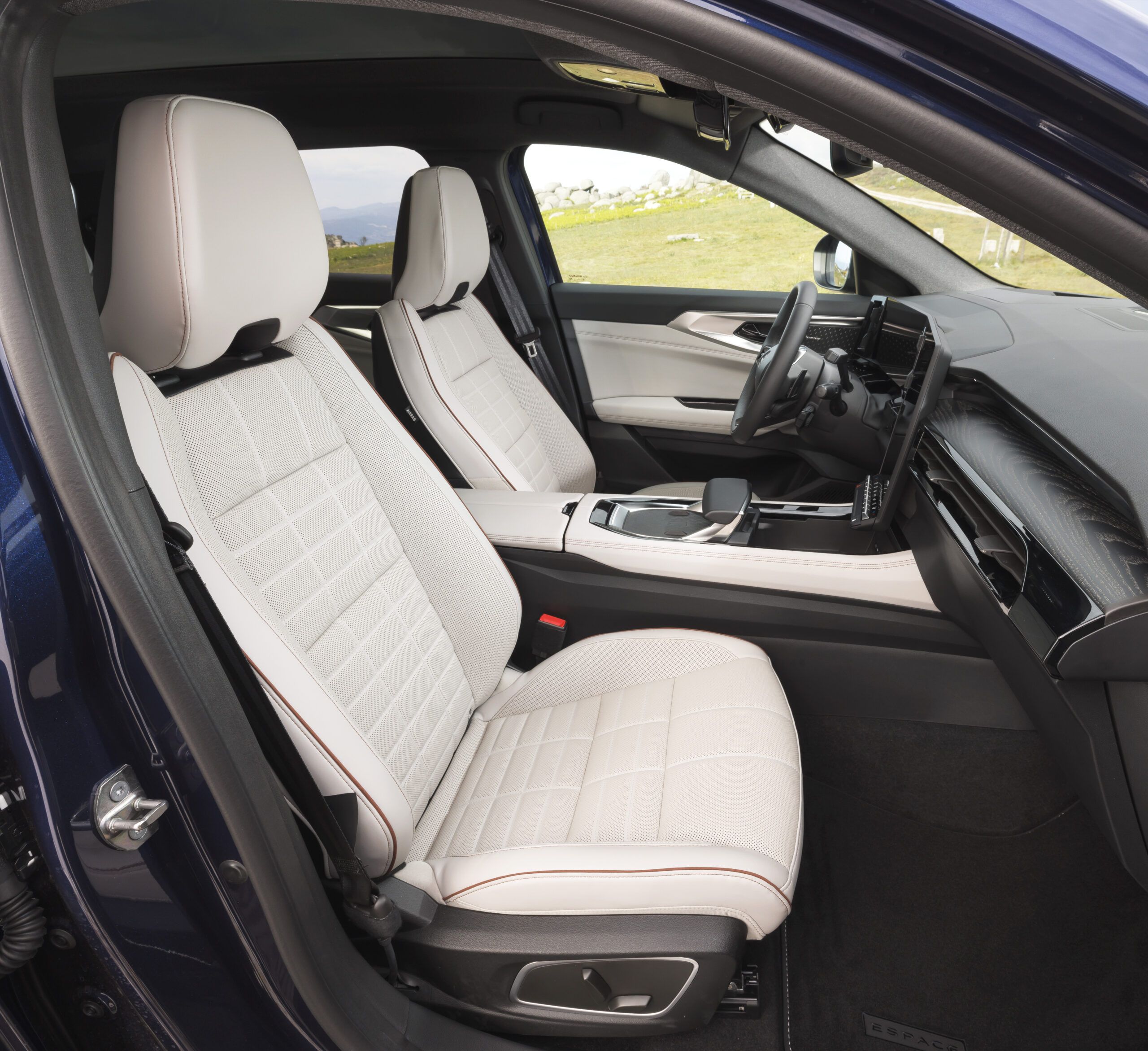 Renault Espace E-Tech Full Hybrid 200 CV