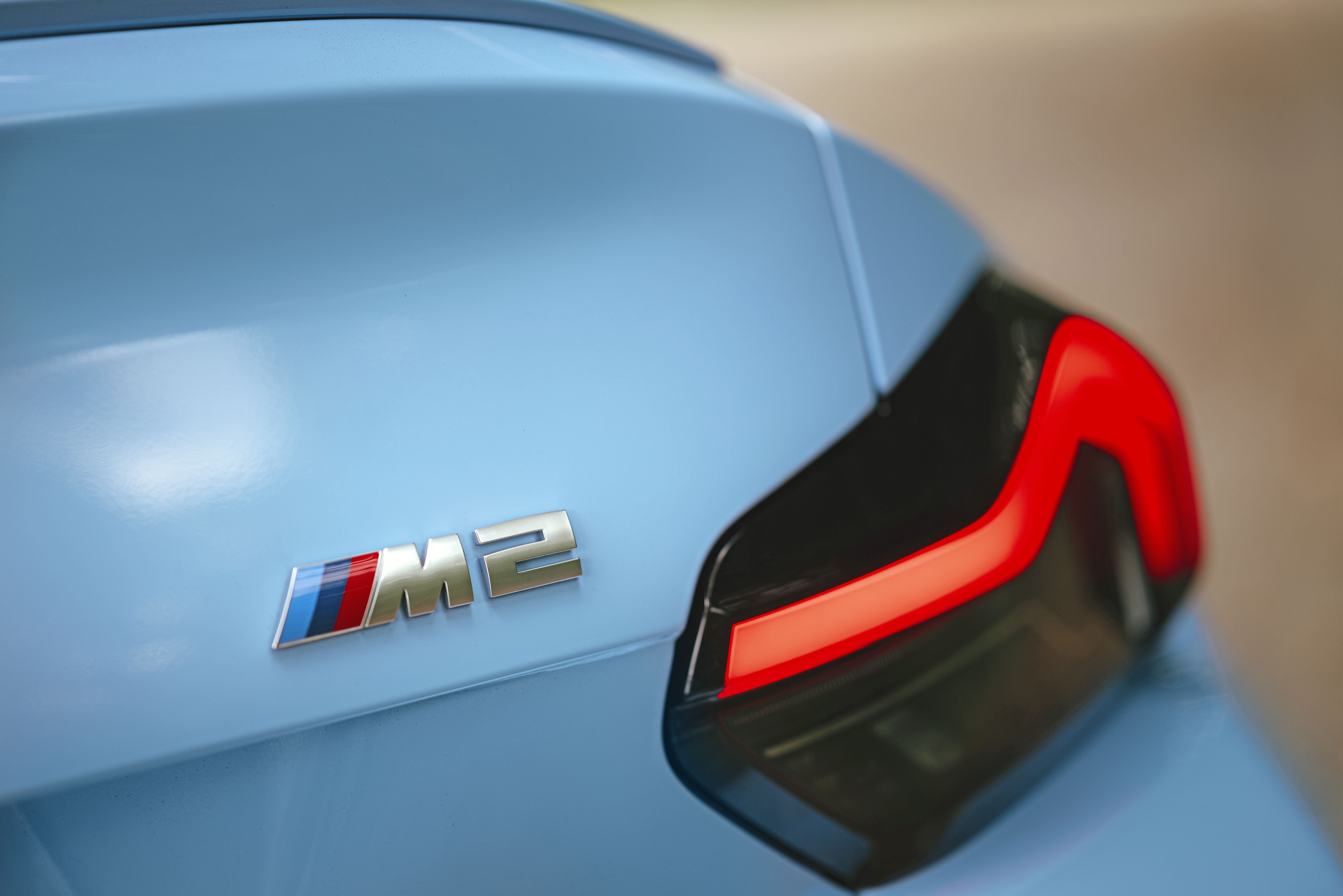 BMW M2 Coupé Automático vs Porsche 718 Cayman GTS 4.0
