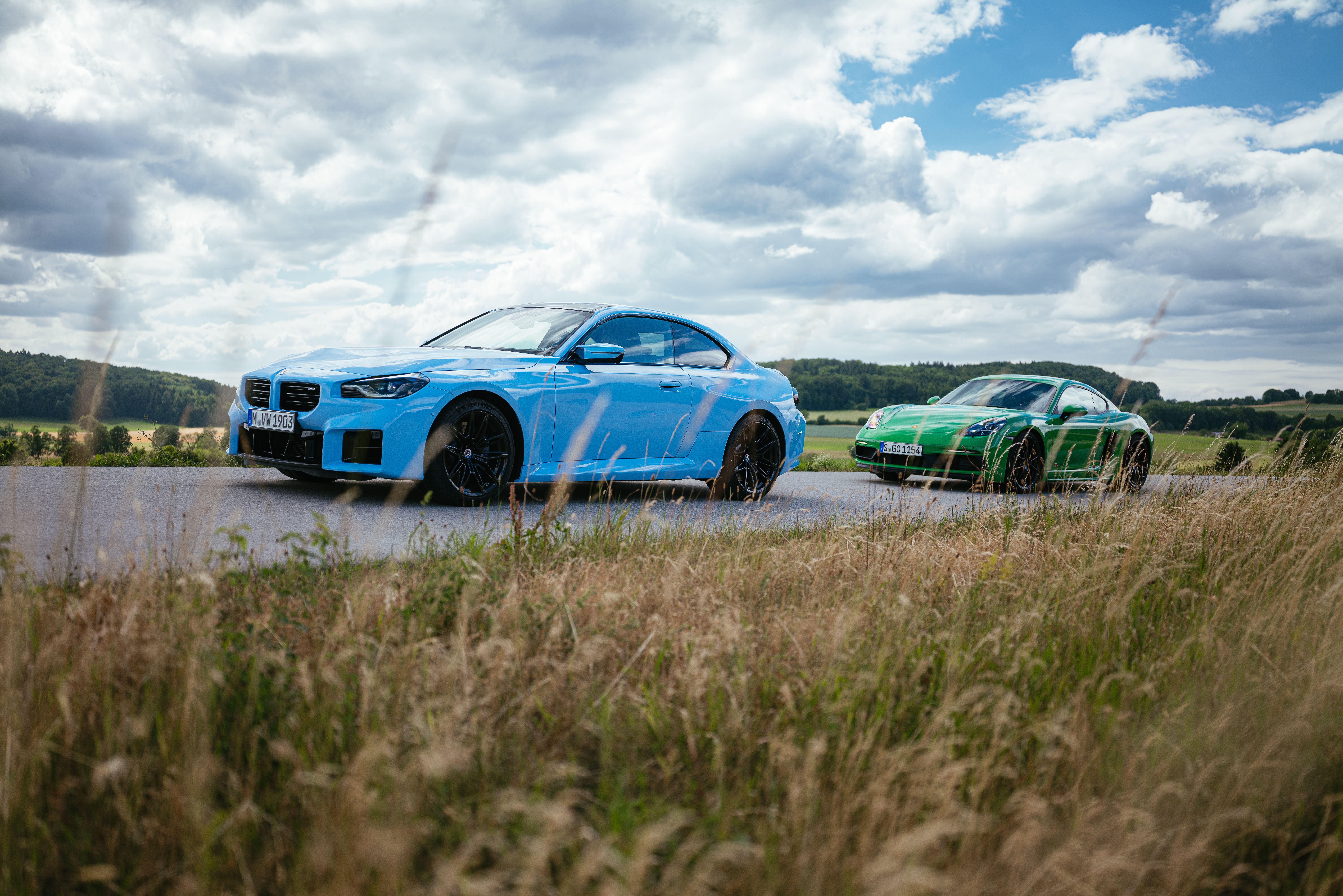 BMW M2 Coupé Automático vs Porsche 718 Cayman GTS 4.0