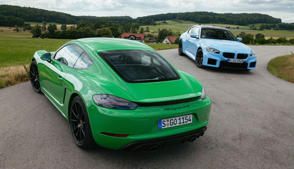 BMW M2 Coupé Automático vs Porsche 718 Cayman GTS 4.0 BMW M2 Coupé Automático vs Porsche 718 Cayman GTS 4.0